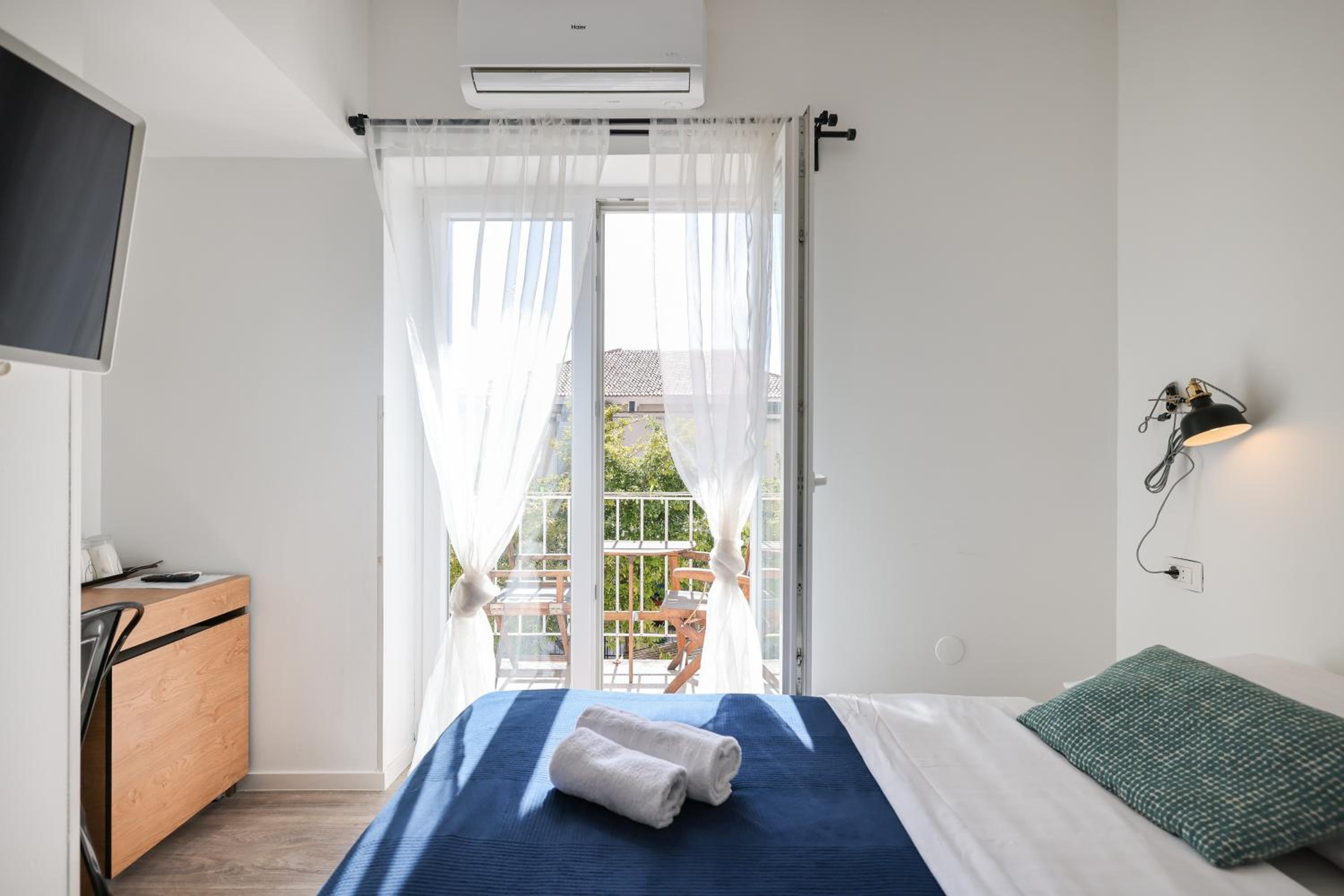 Deluxe Double Room with Balcony