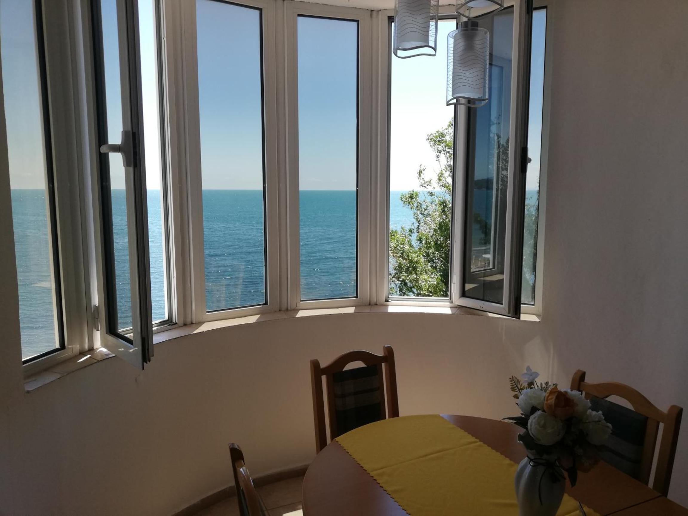 Apartment with Sea View photo 3