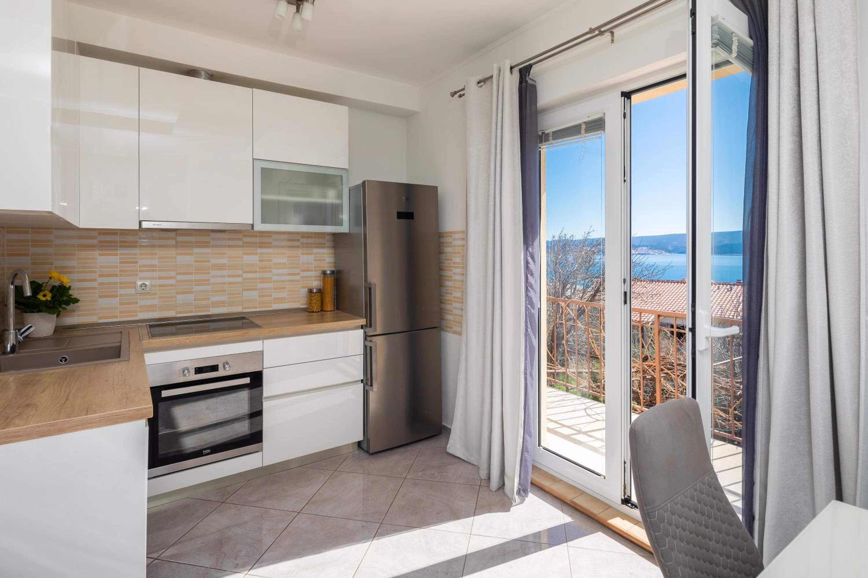 Apartment with Sea View photo 3
