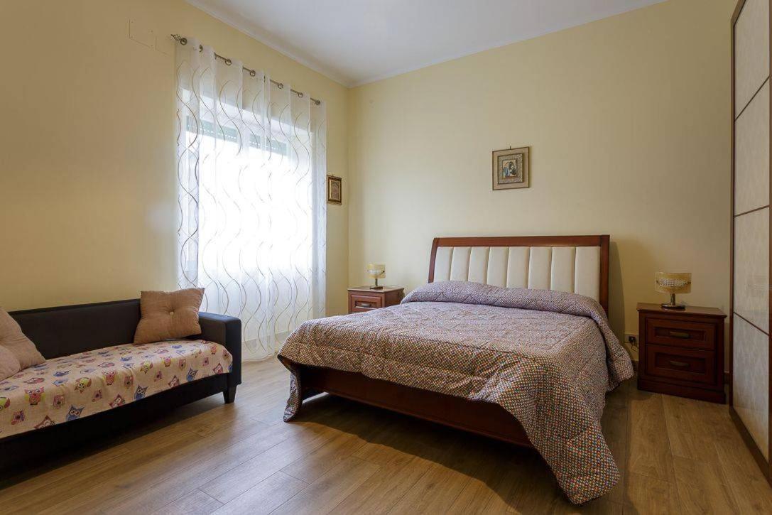 Two-Bedroom Apartment photo 2
