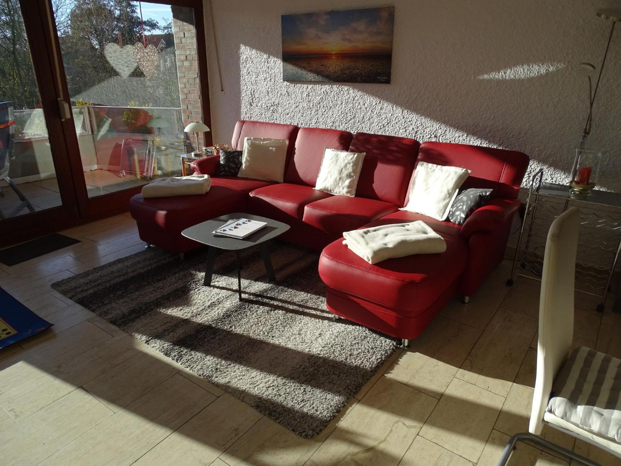 Apartment photo 2