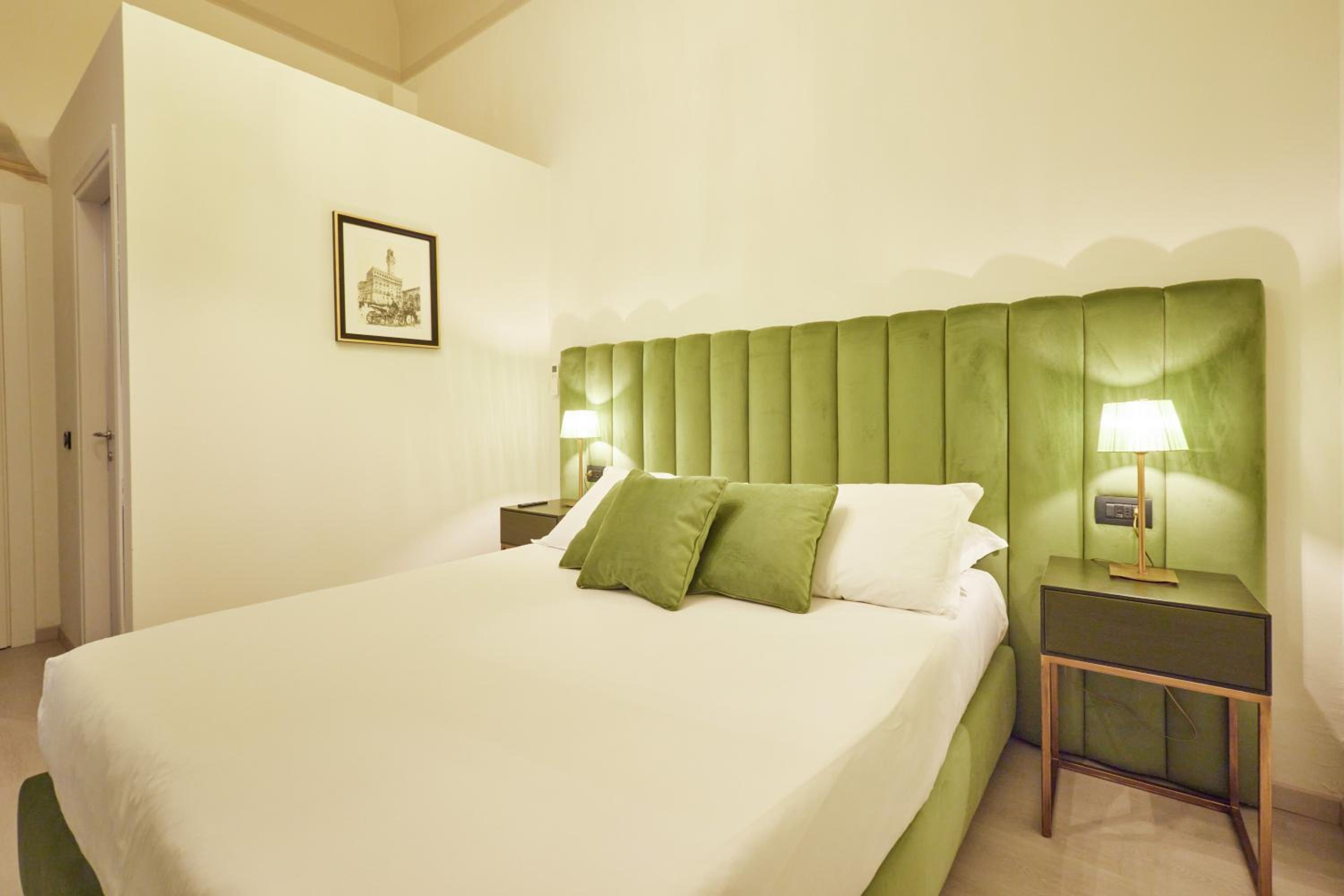 Standard Double or Twin Room photo 3
