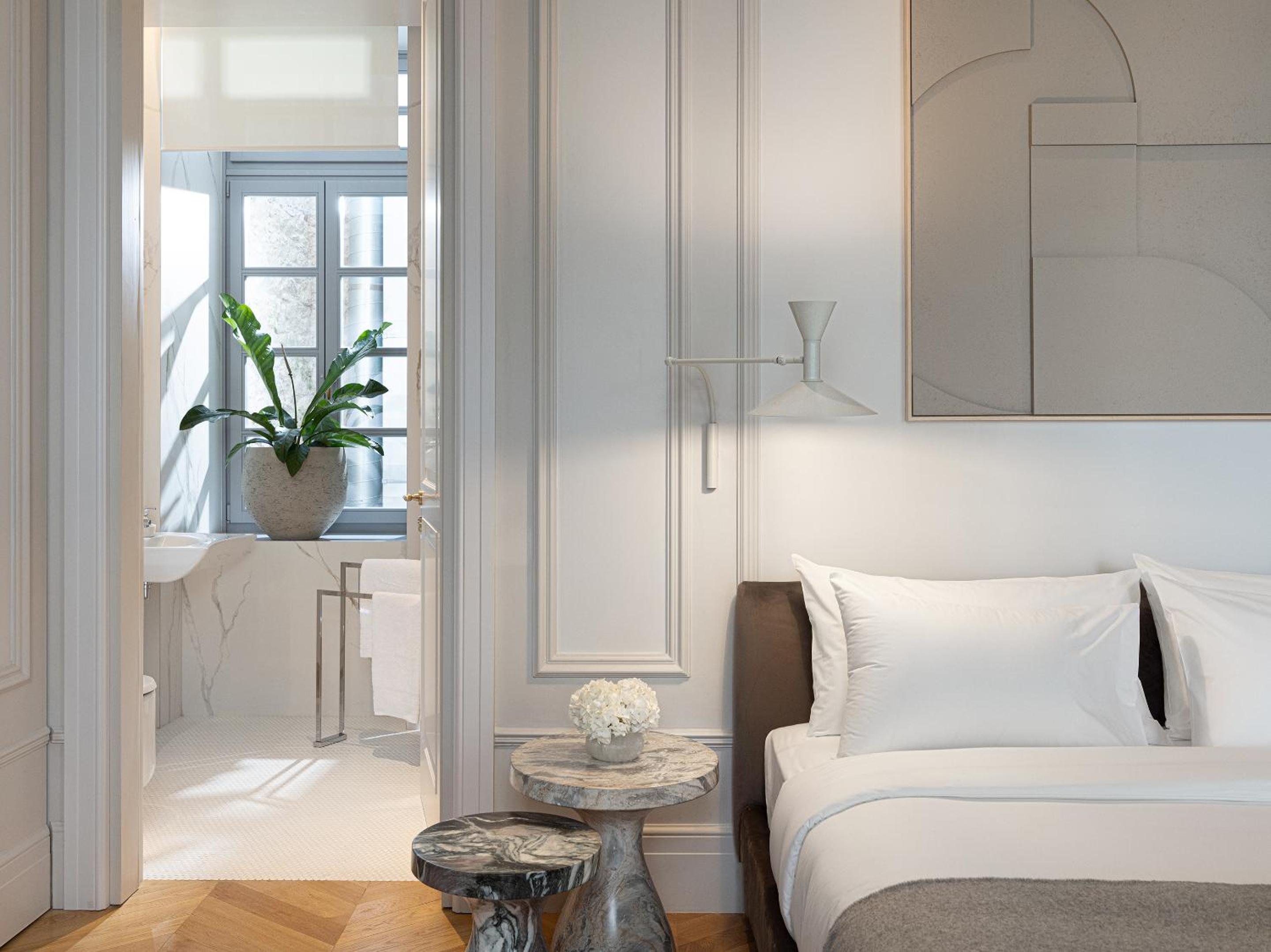 Grand Deluxe Room