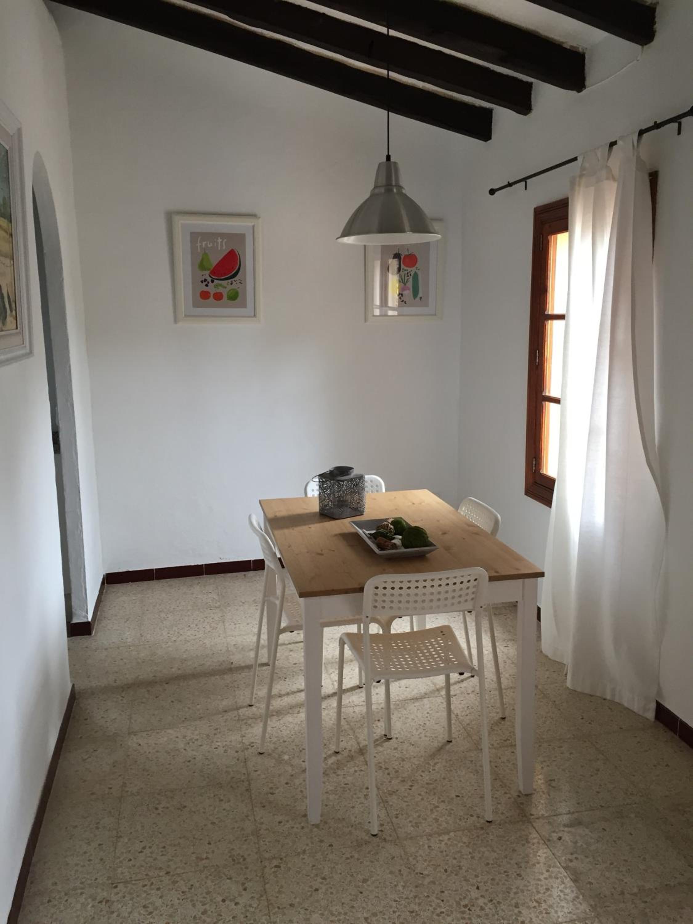 One-Bedroom House photo 3