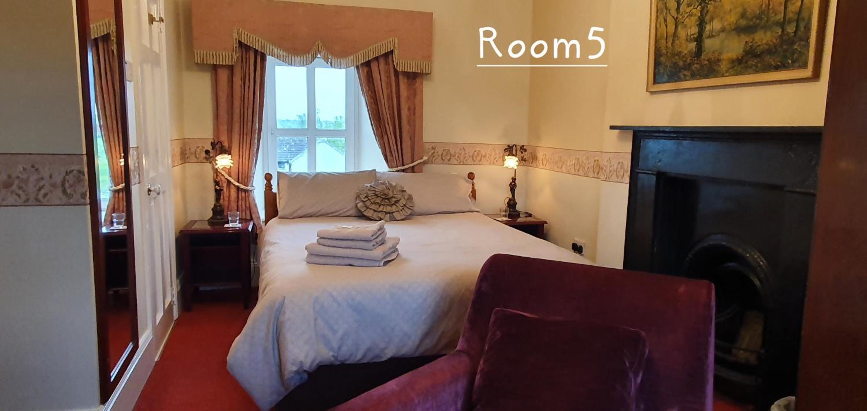 Double Room - Photo 1