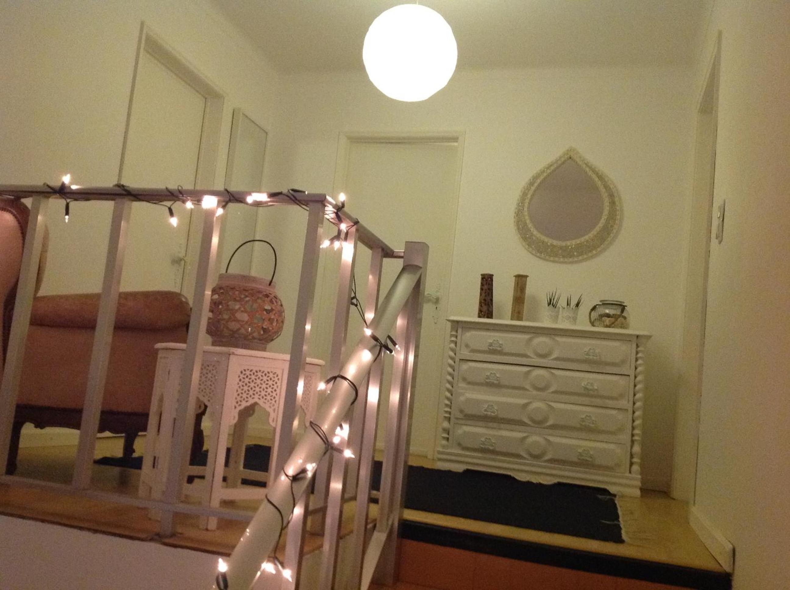 Family Room with Shared Bathroom photo 3