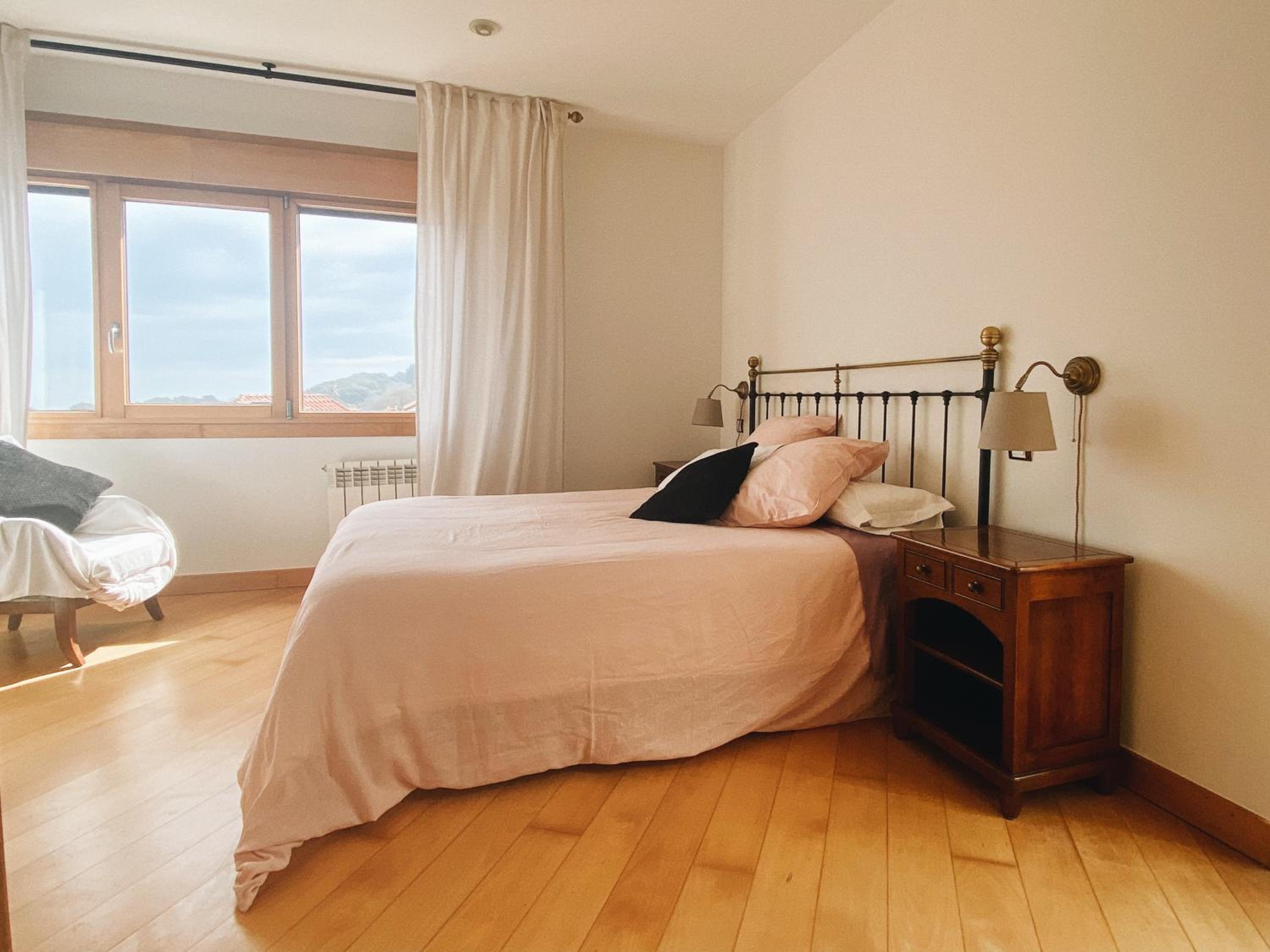 Casa de cuatro habitaciones