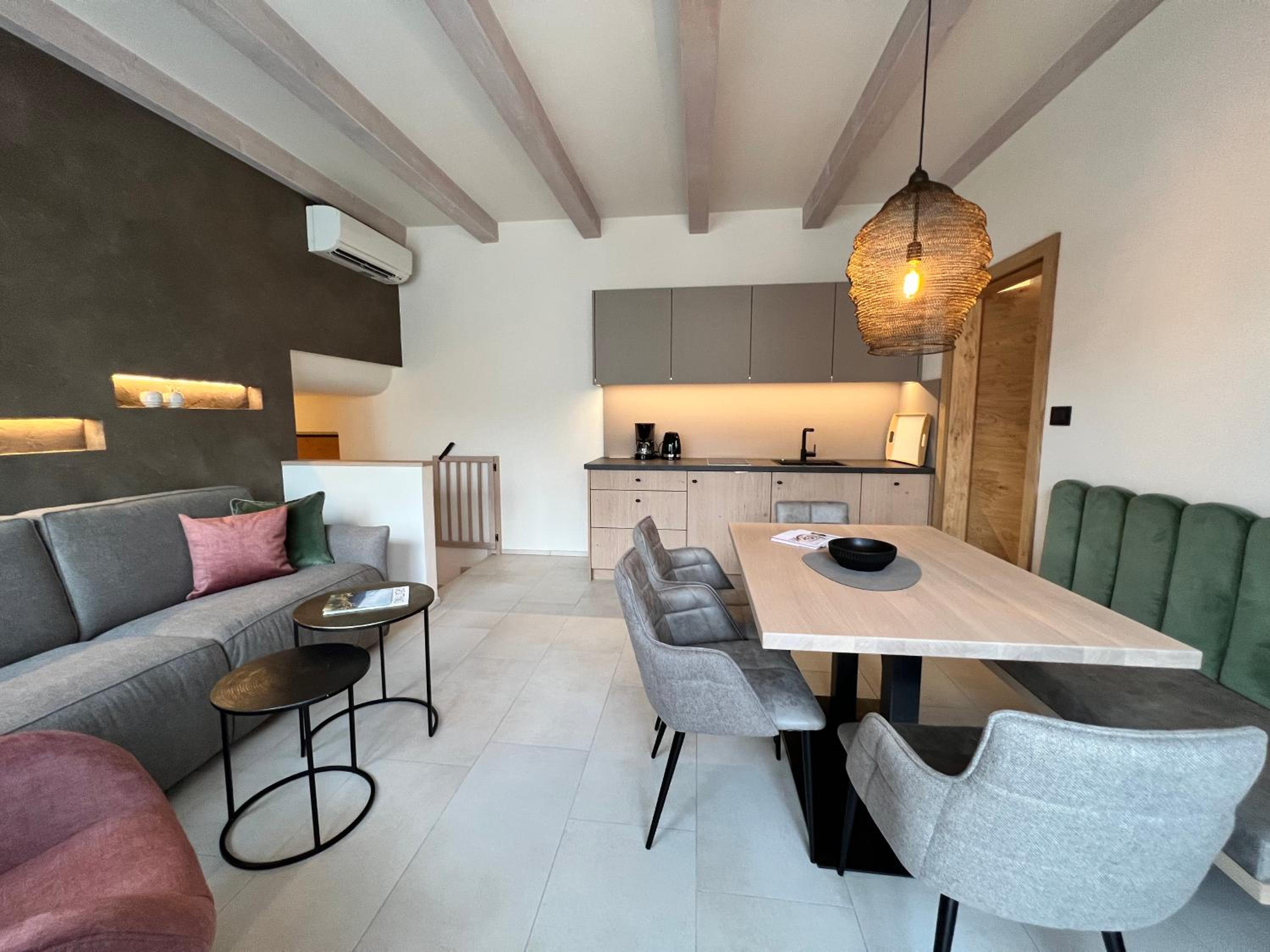 Apartment with Terrace photo 1