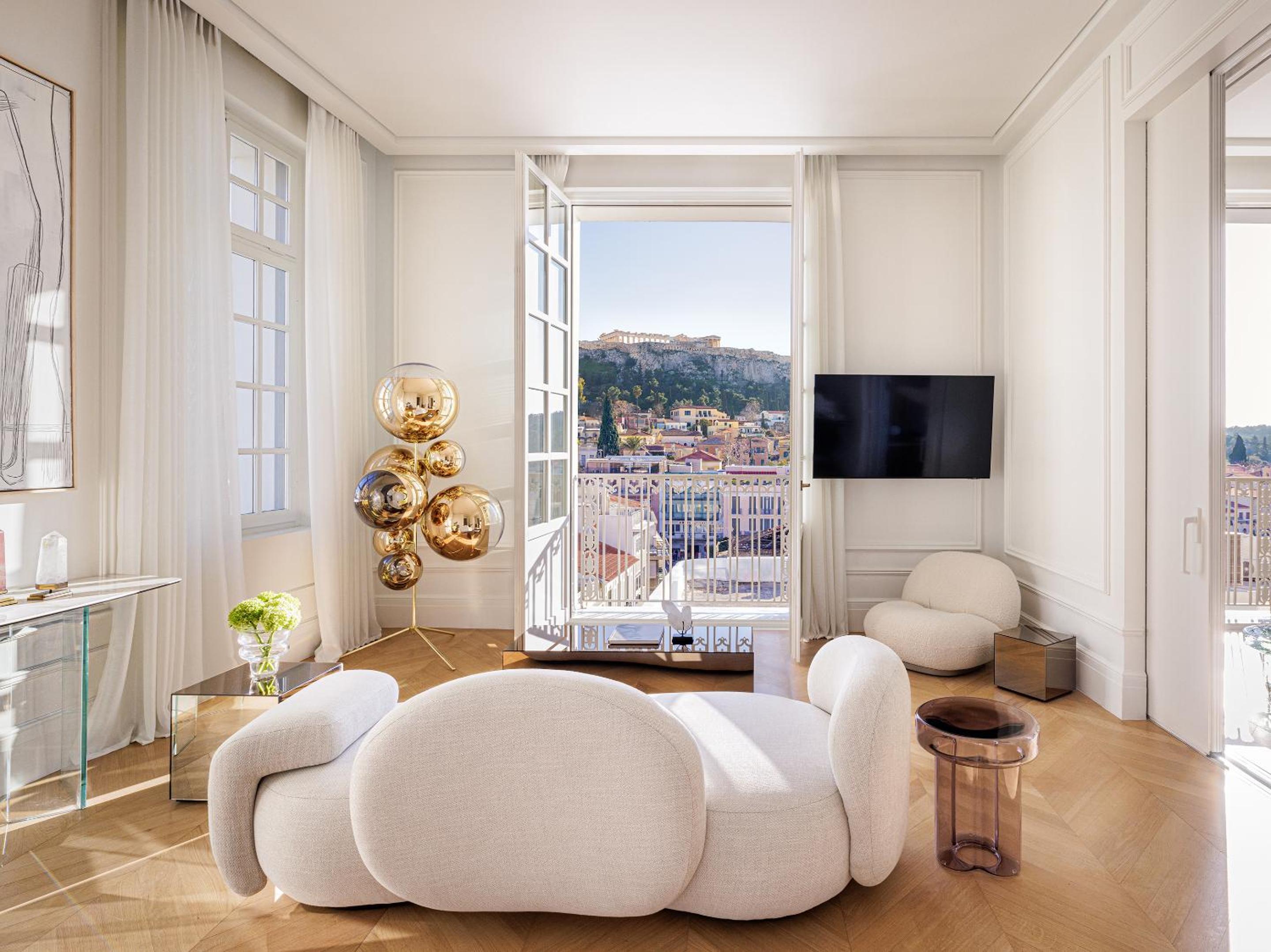 Acropolis Grand Apartment thumbnail 6