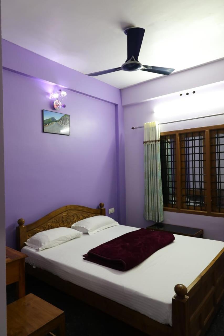 Budget Double Room photo 1