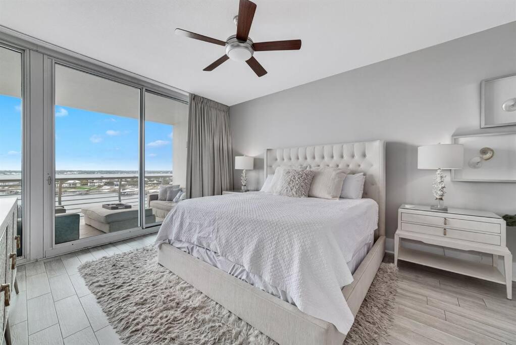 Three-Bedroom Apartment with Water View photo 1