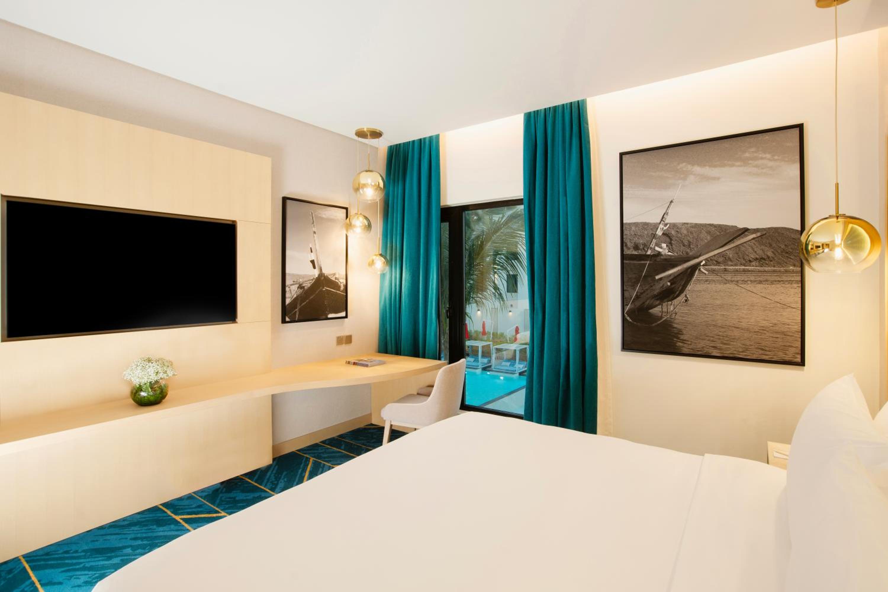 Two Bedroom Pool View Apartment - Photo 1