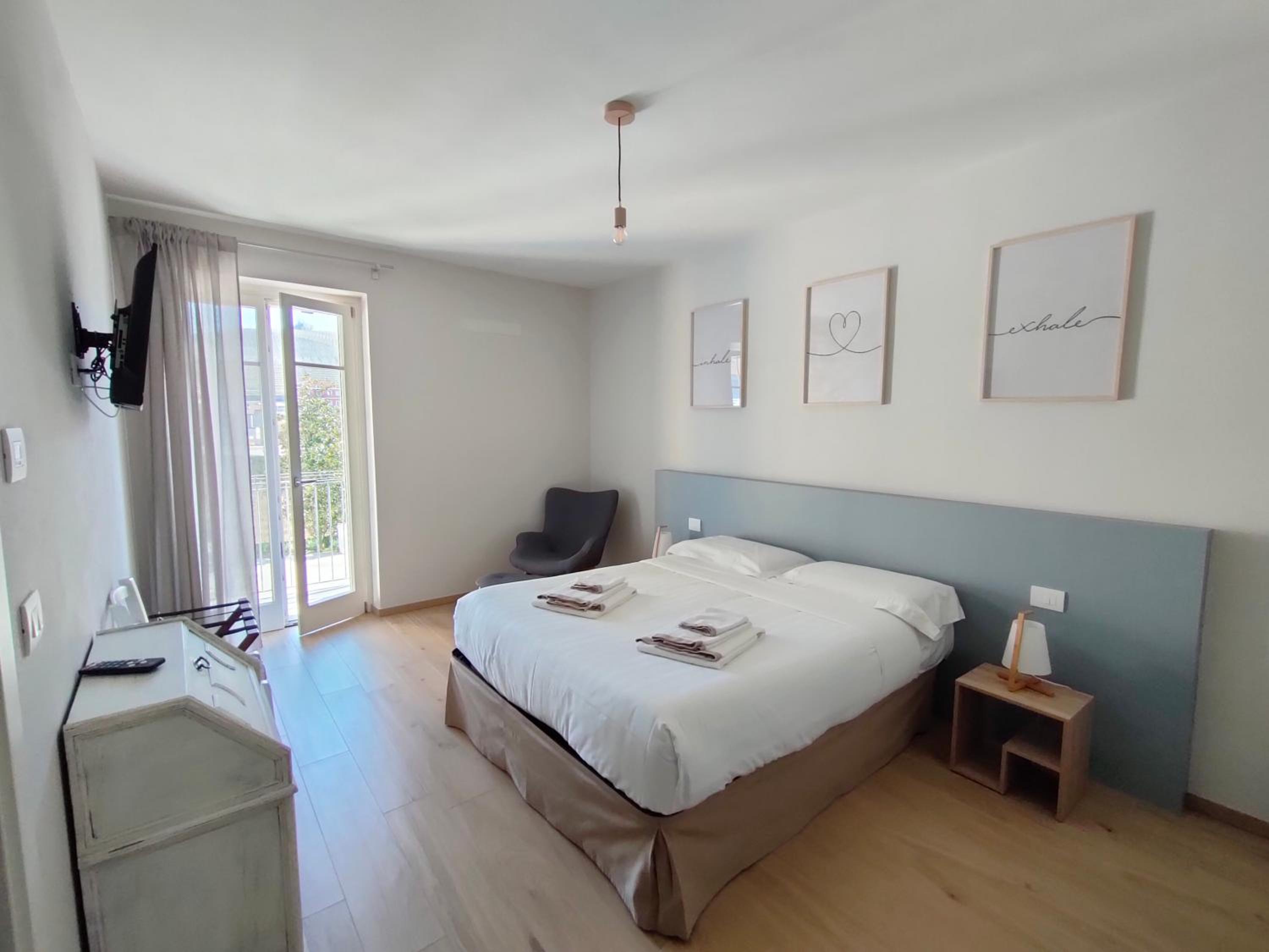 Triple Room with Terrace