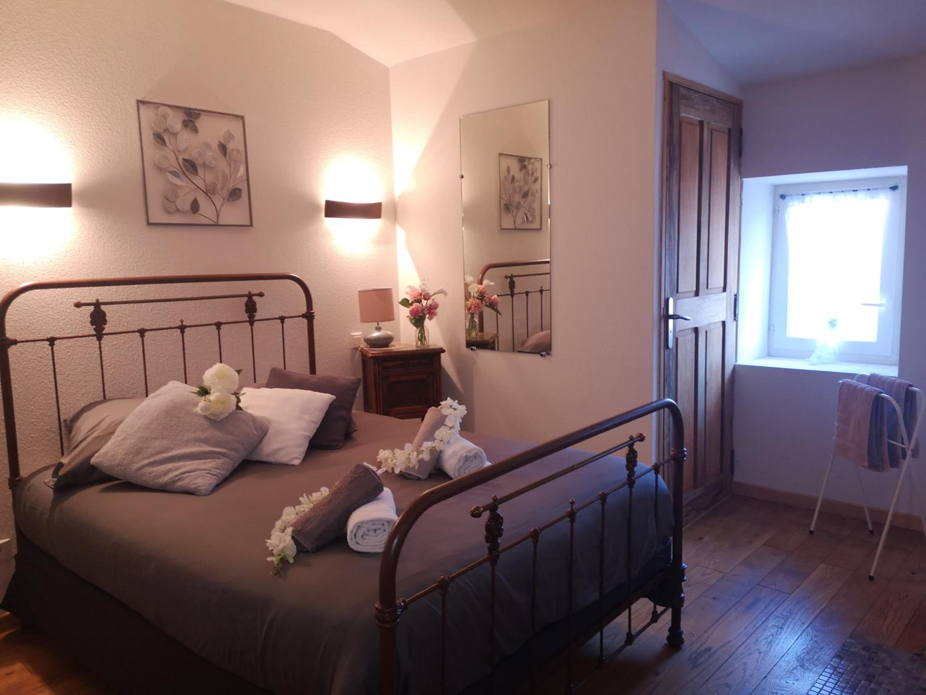 Standard Double Room photo 2