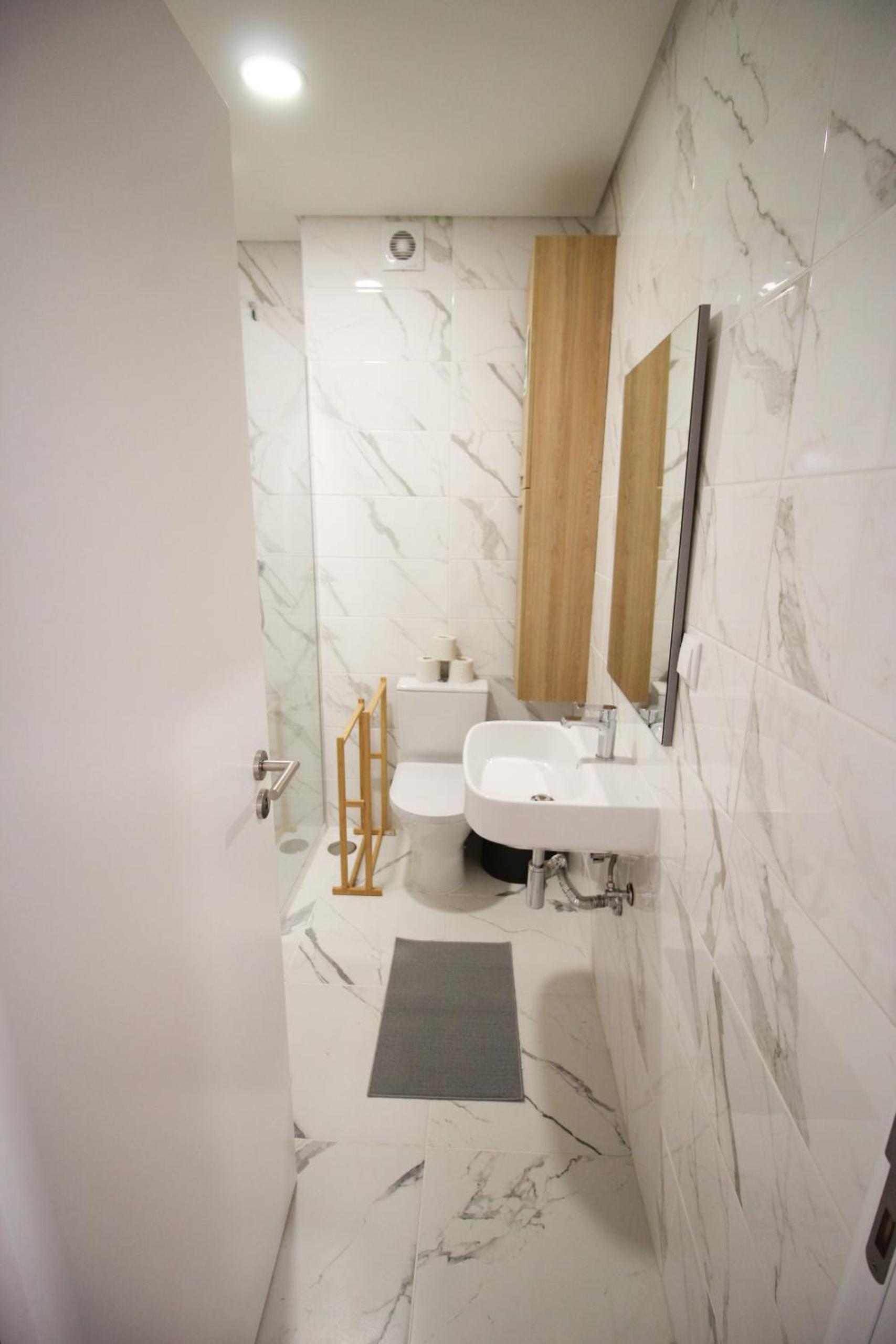 Apartment - Photo 16