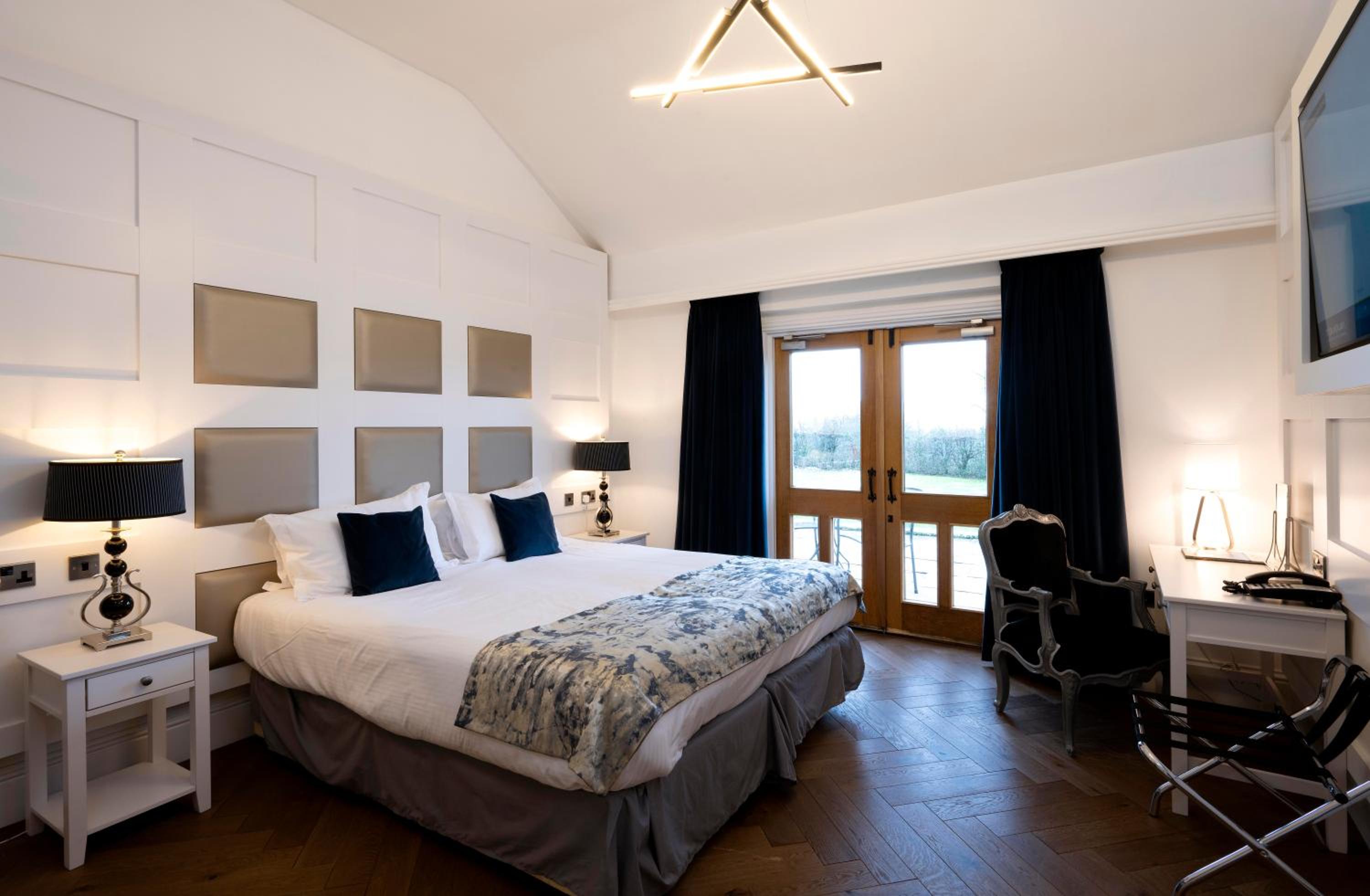 Luxury Double or Twin Room - Photo 3