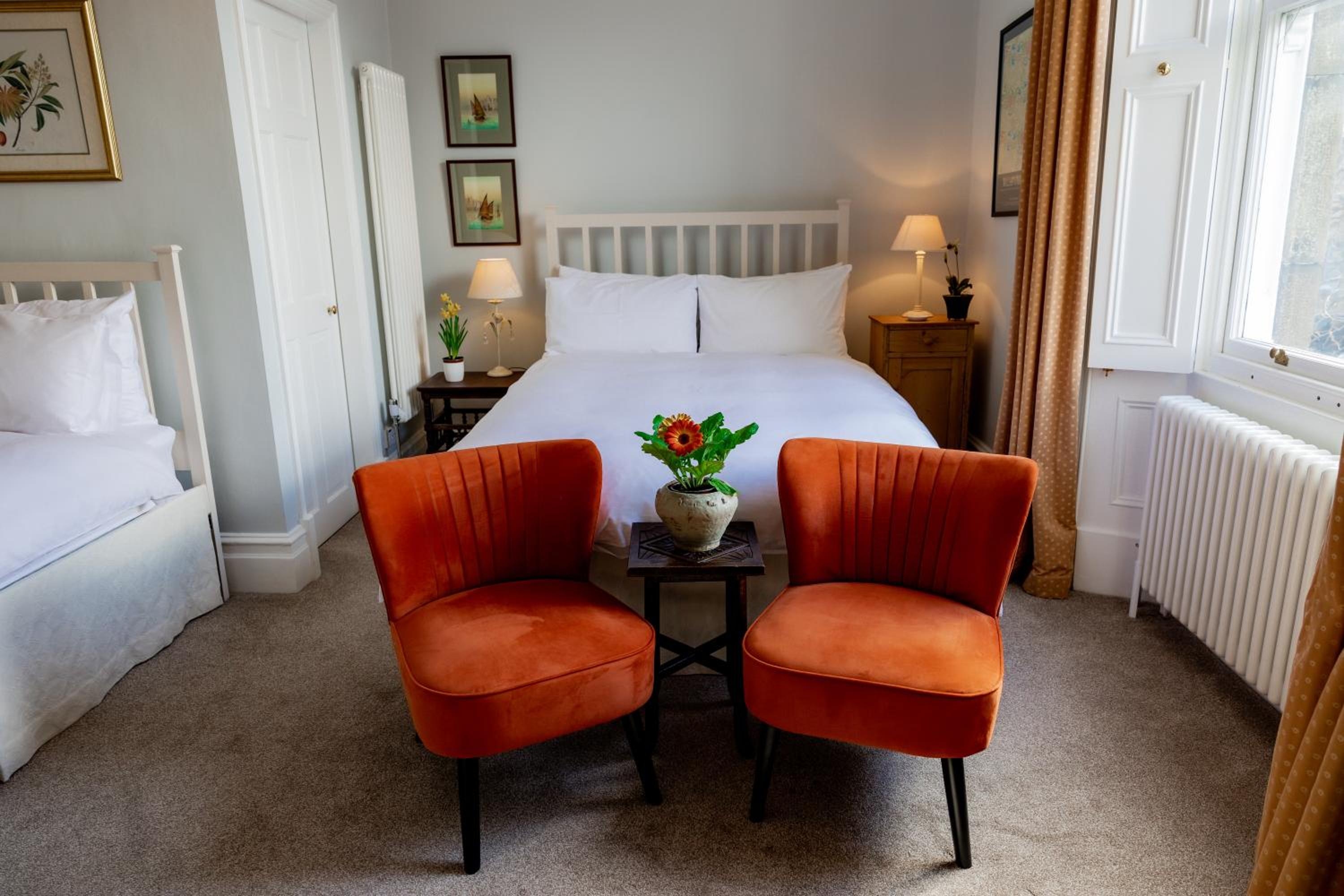 Double Room With Extra Bed