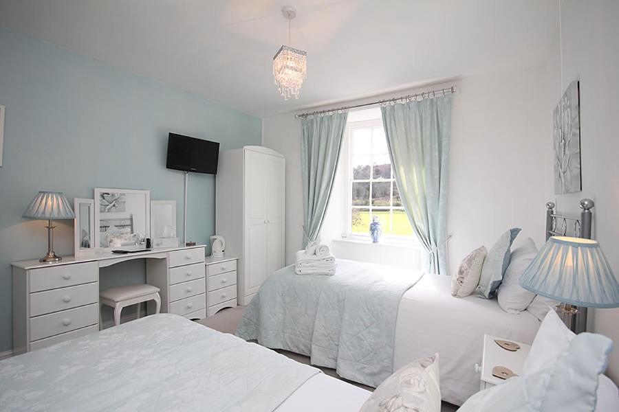  Twin Room with Private External Bathroom photo 2