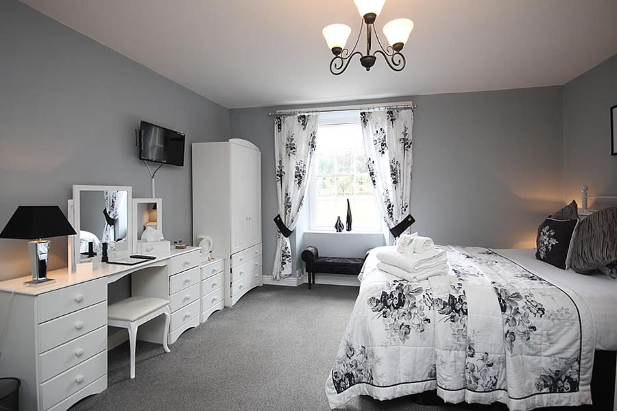 Deluxe King Room photo 3