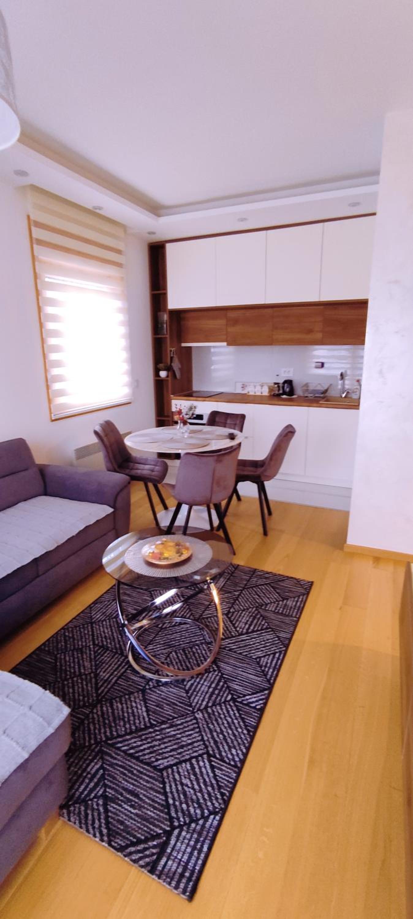 Apartment photo 3