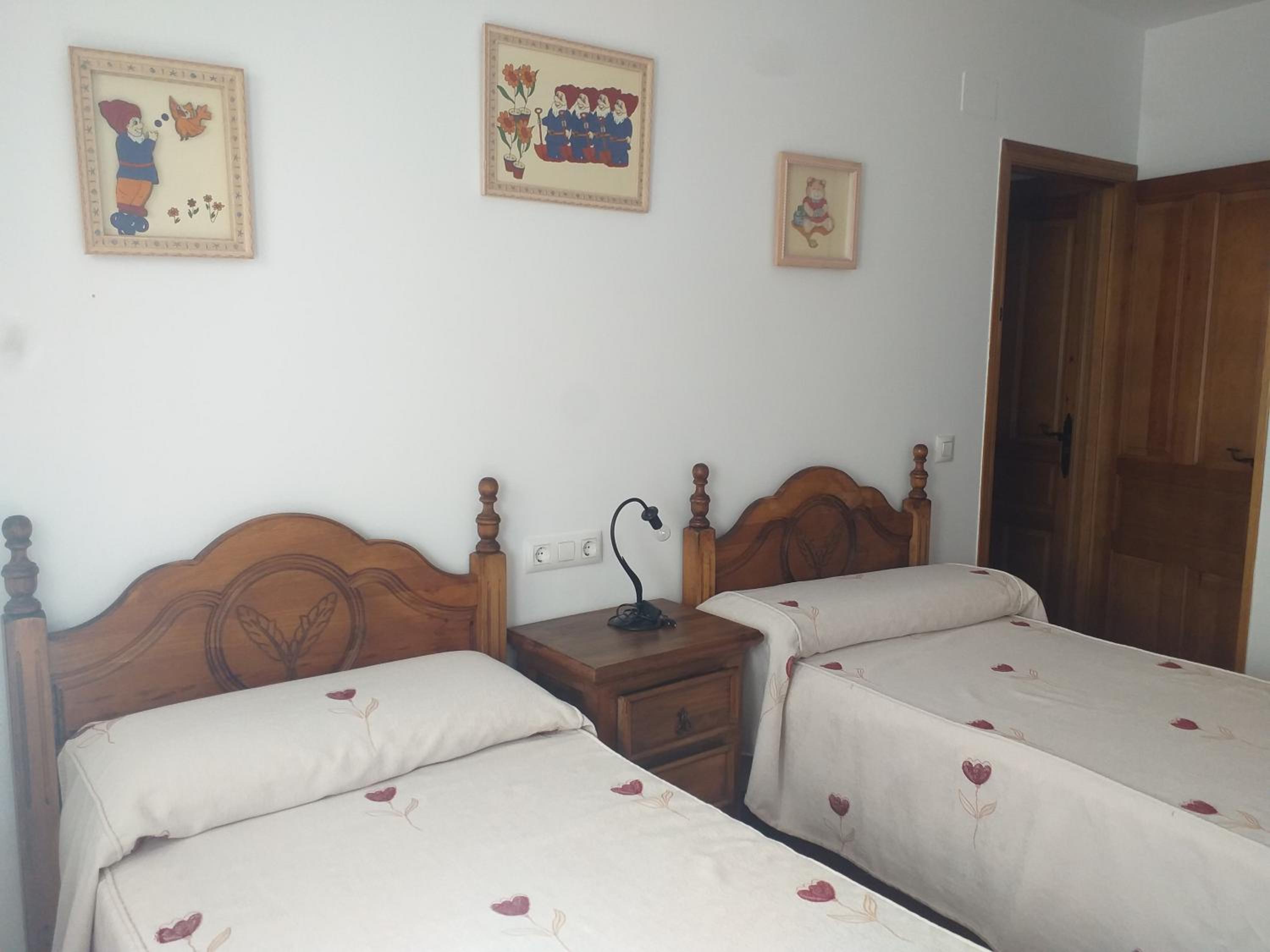 Casa adosada de tres habitaciones