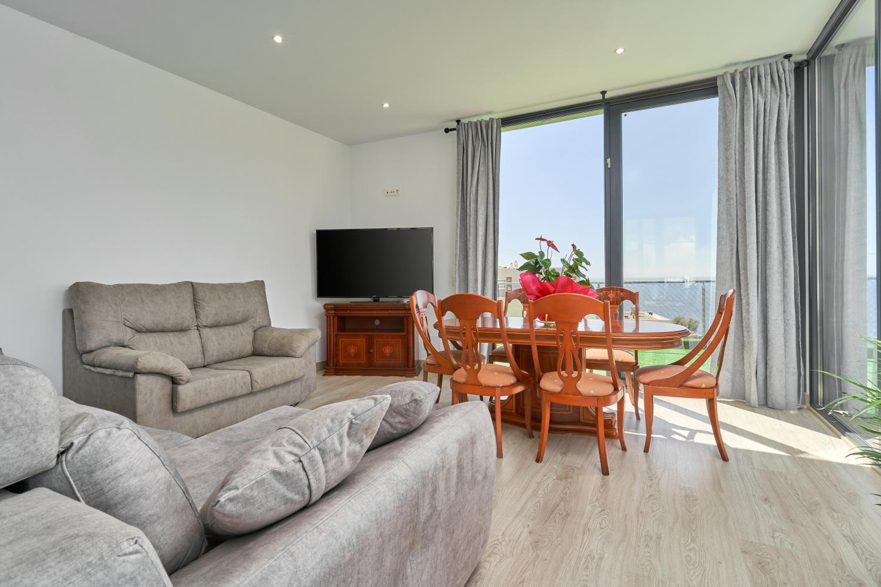Casa de Seis Habitaciones