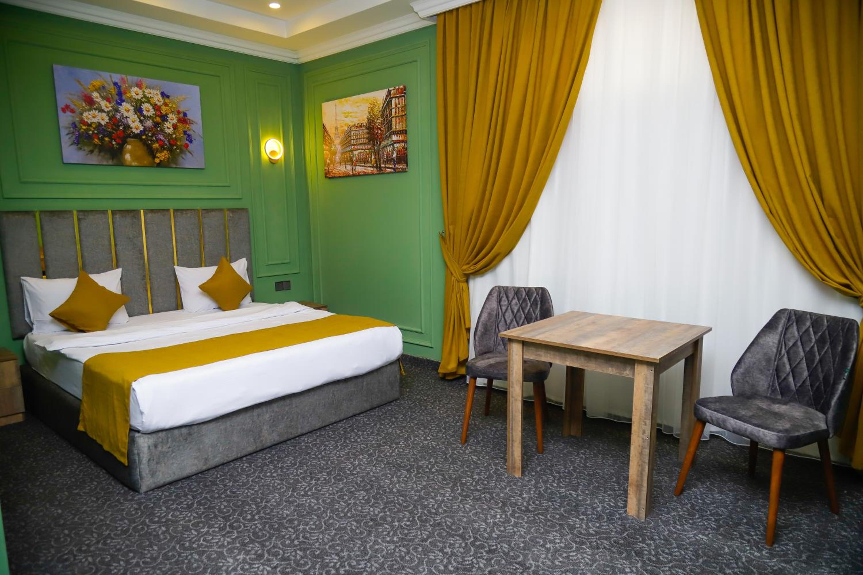 Deluxe Double Room photo 3