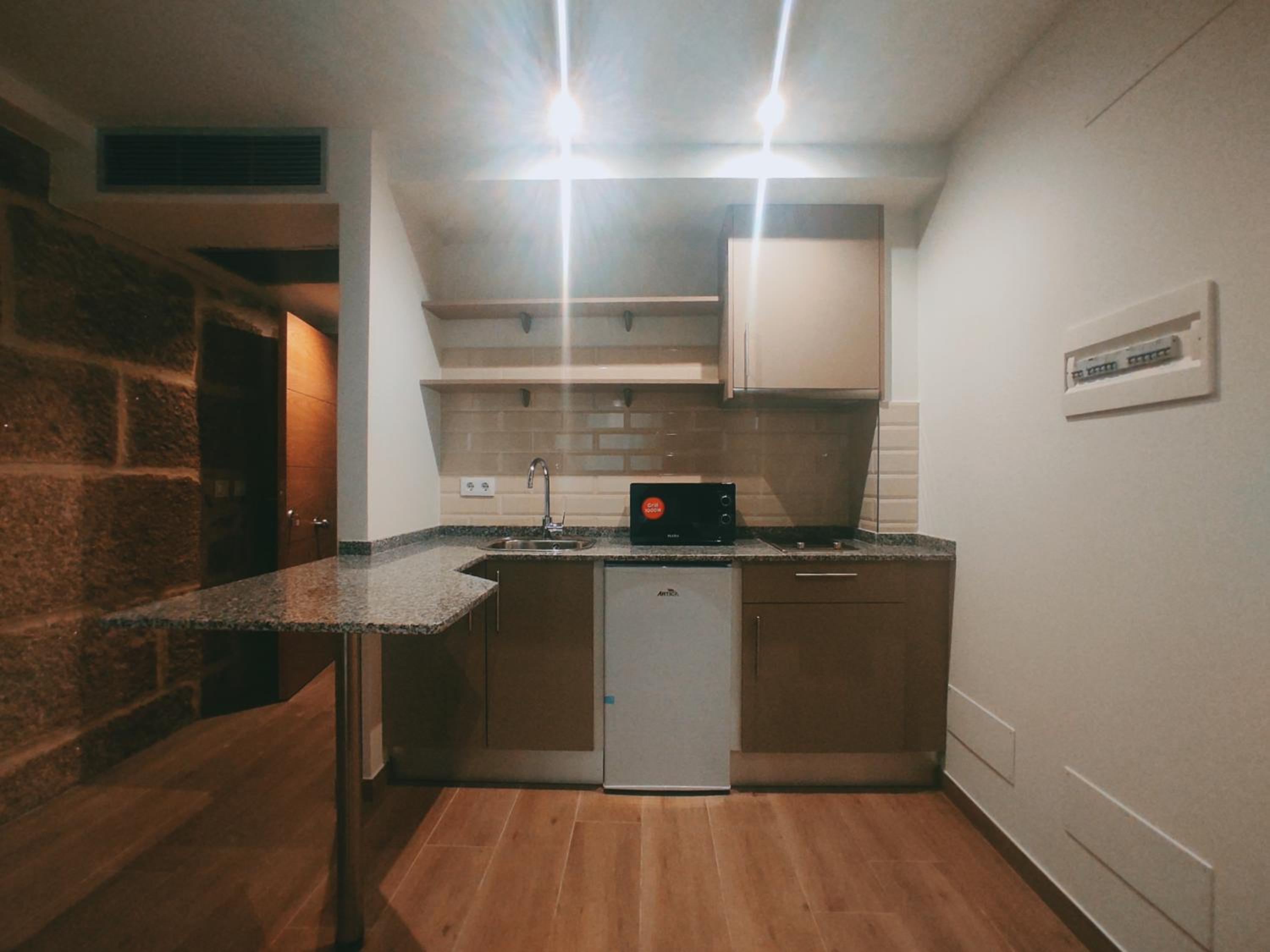 Apartment photo 2