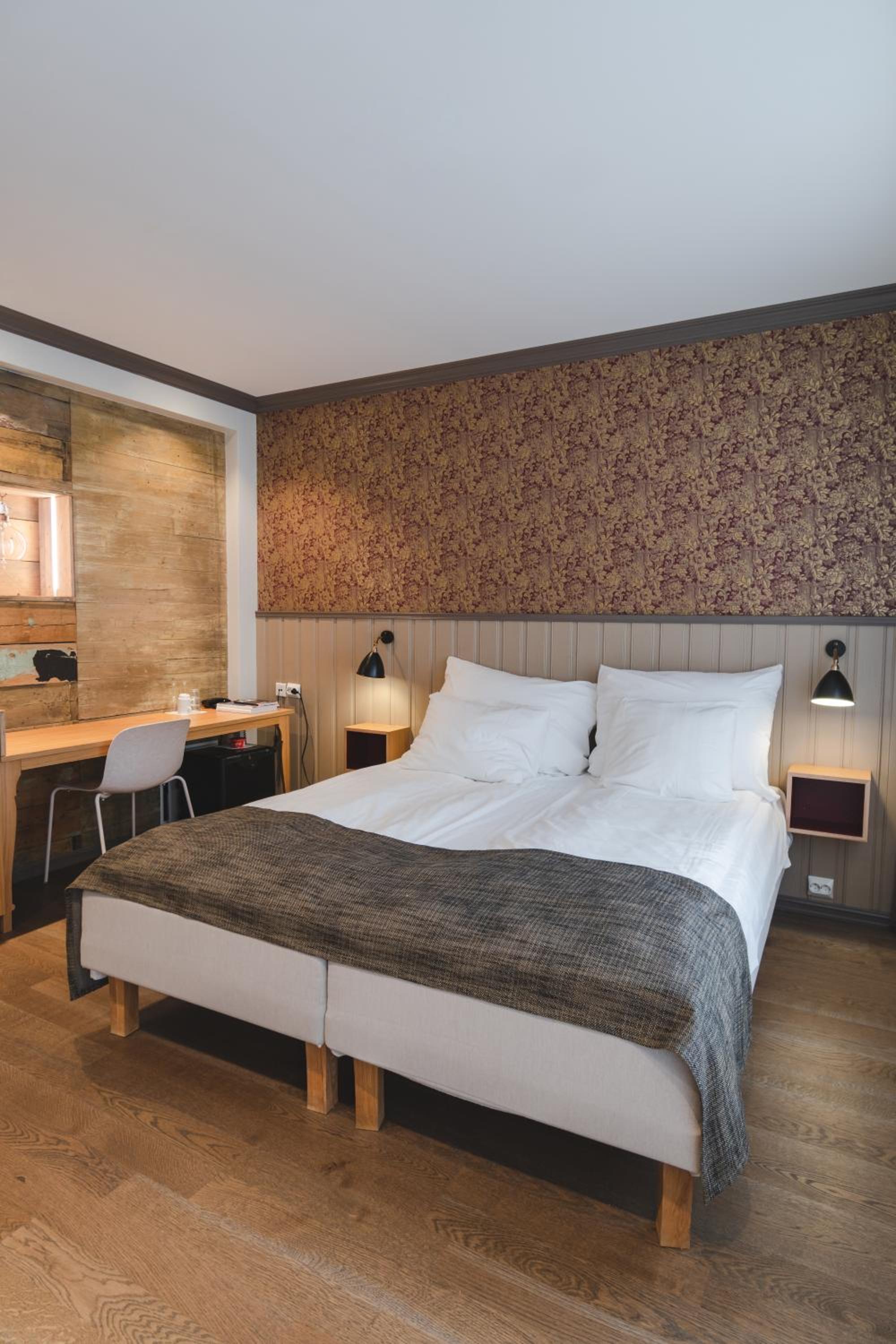 Deluxe Double Room photo 3