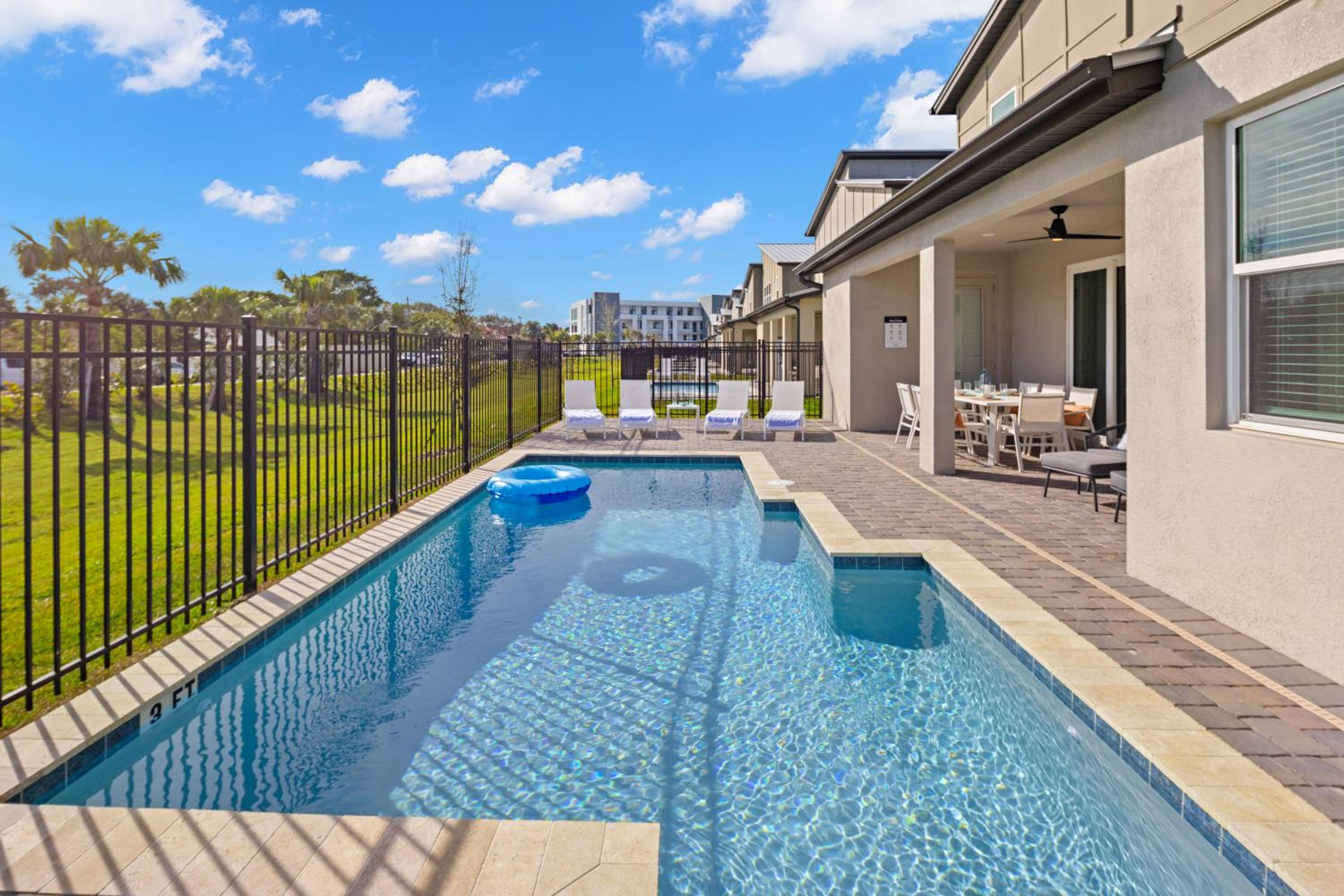  8 Bedroom Villa with Private Pool photo 2