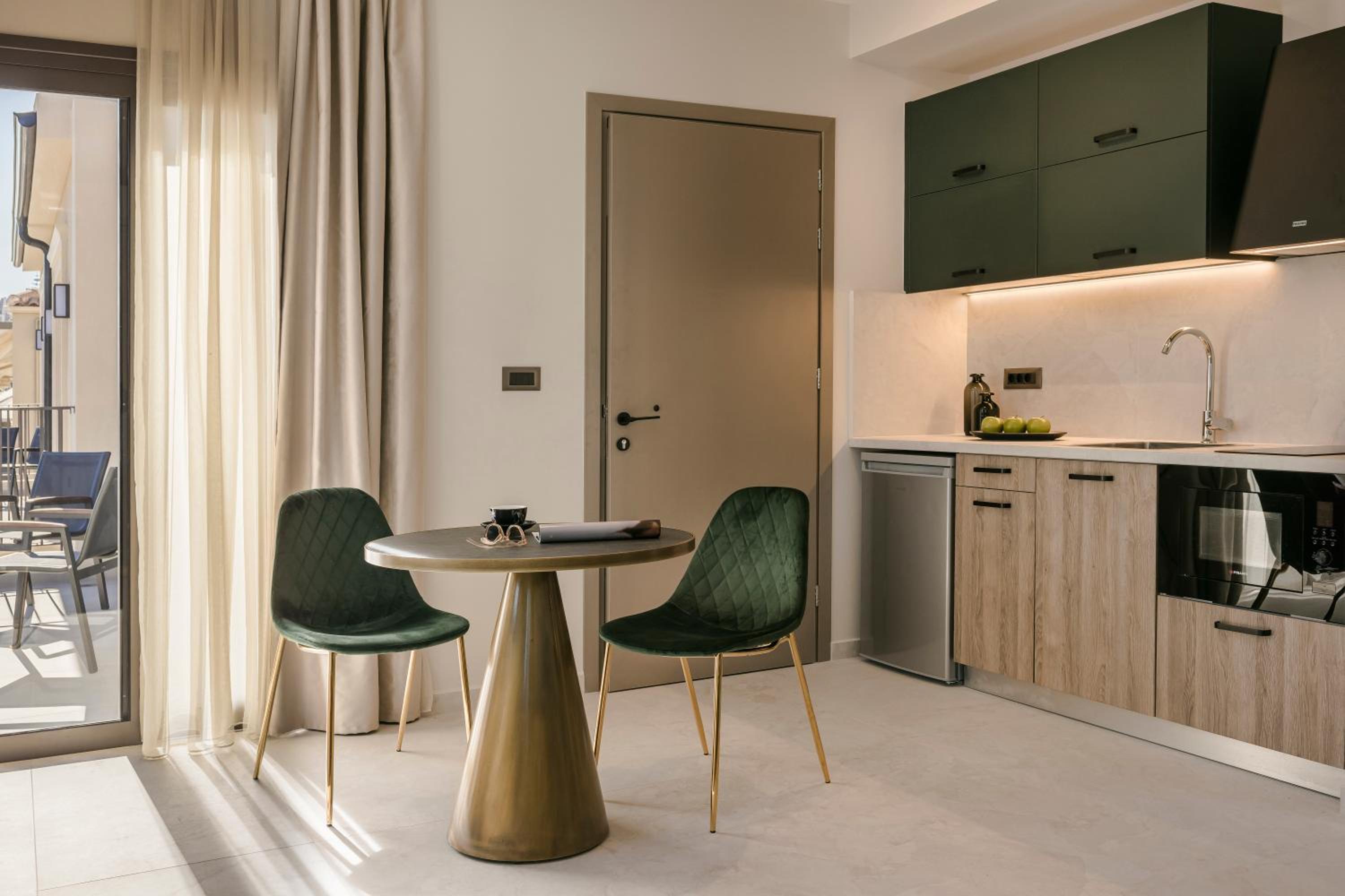 Superior Suite with Sea View photo 2