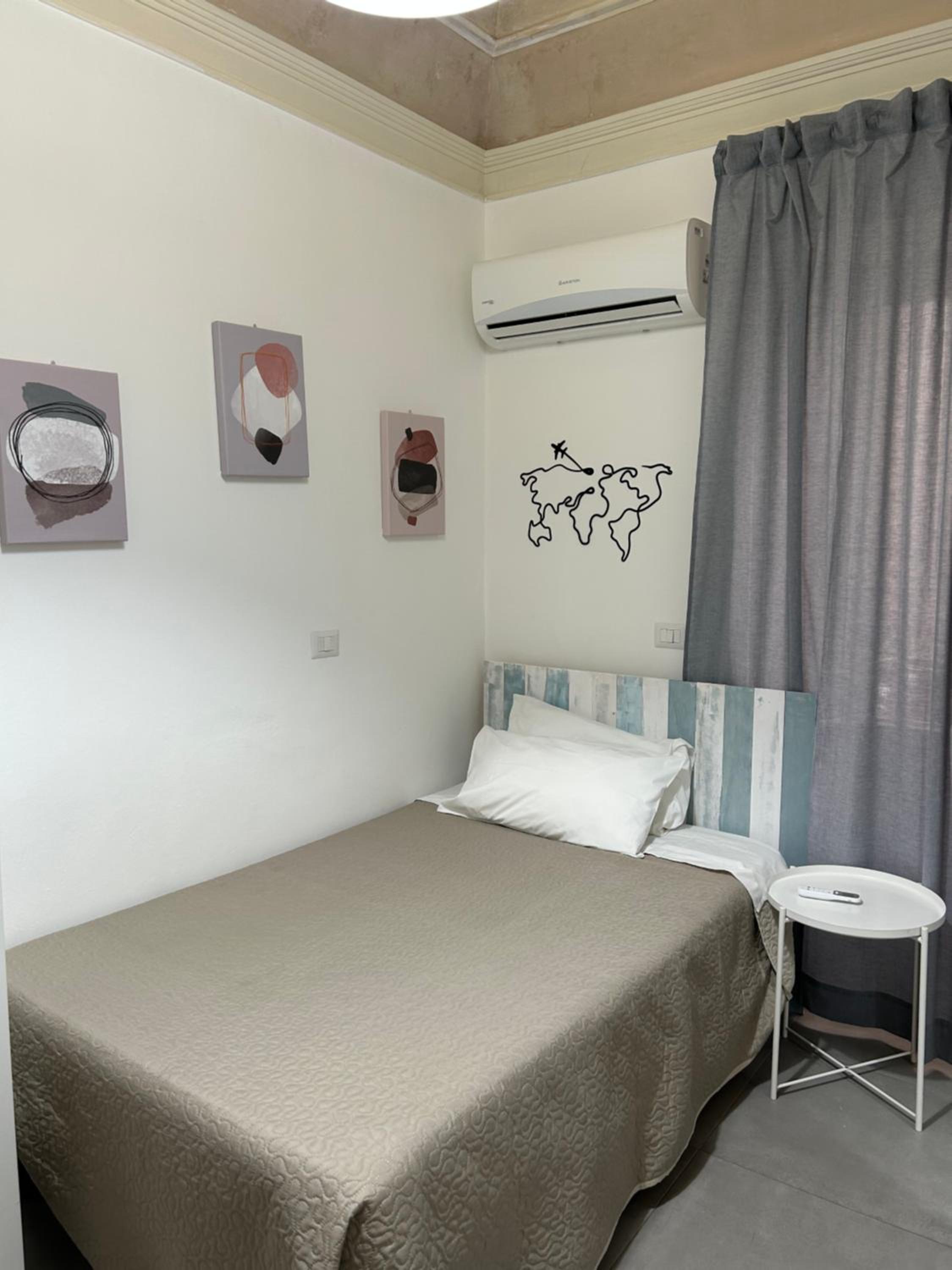 Double Room - Photo 14
