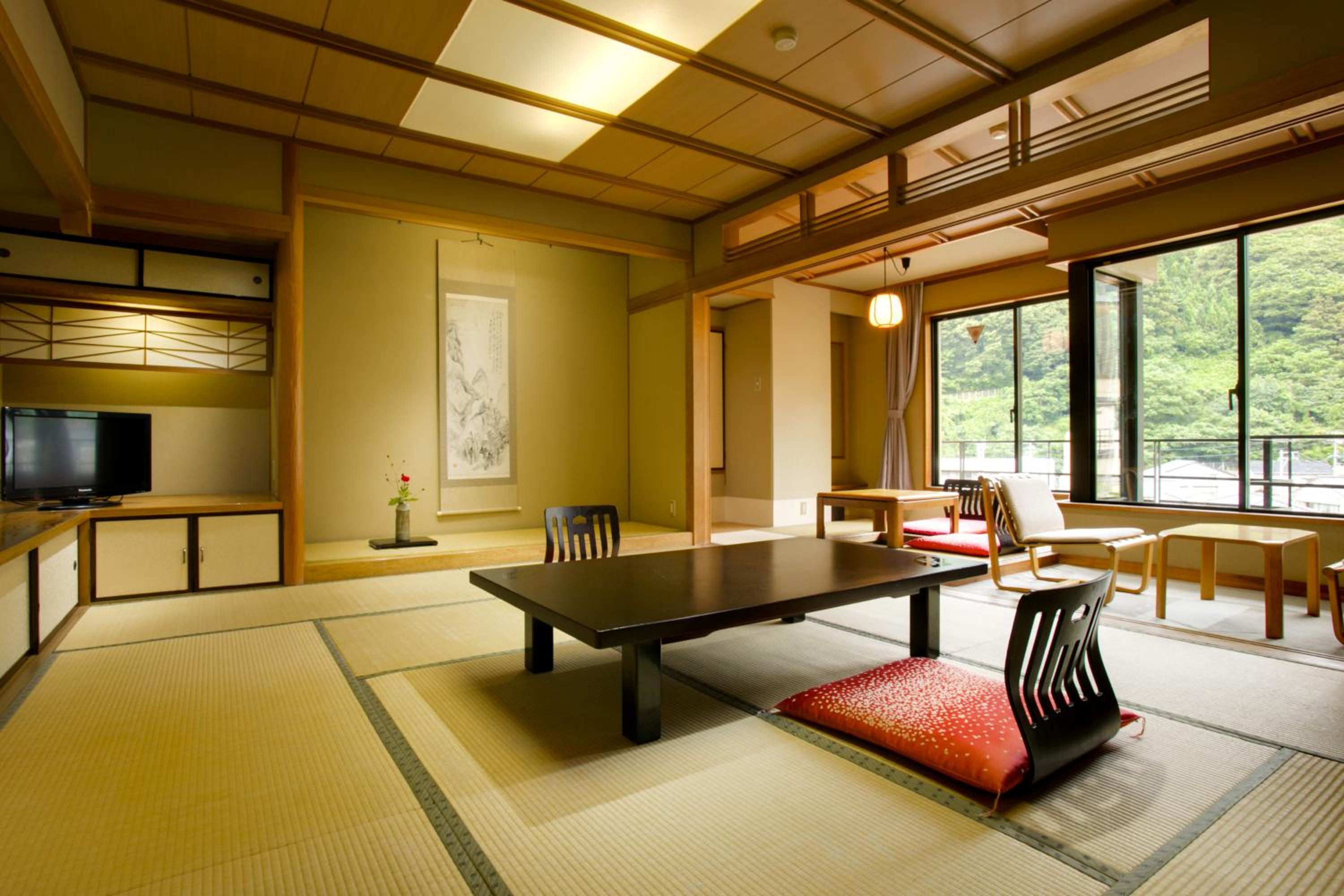 Japanese-Style Standard Room - West Building photo 3