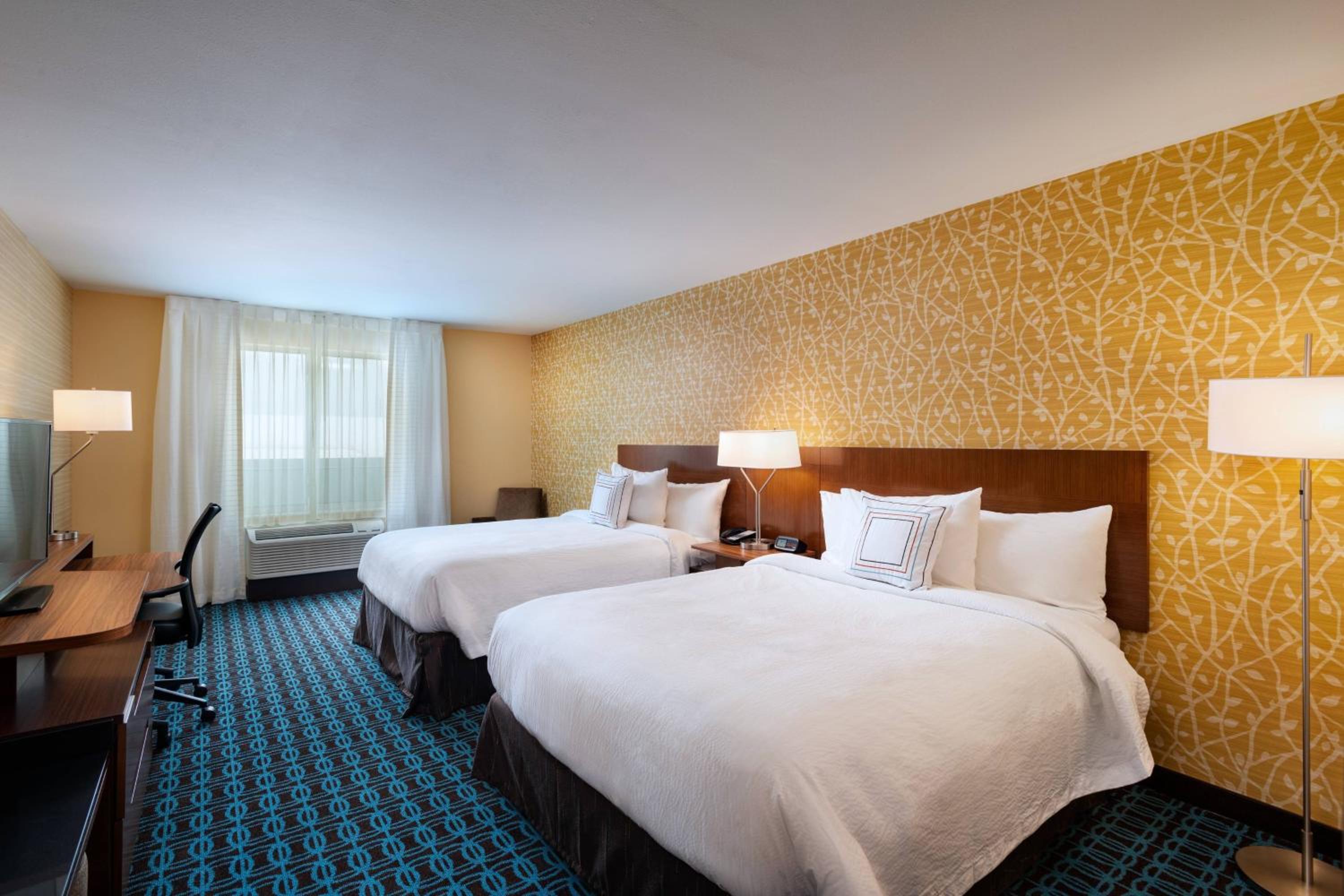 Guest room, 2 Queen - Photo 1