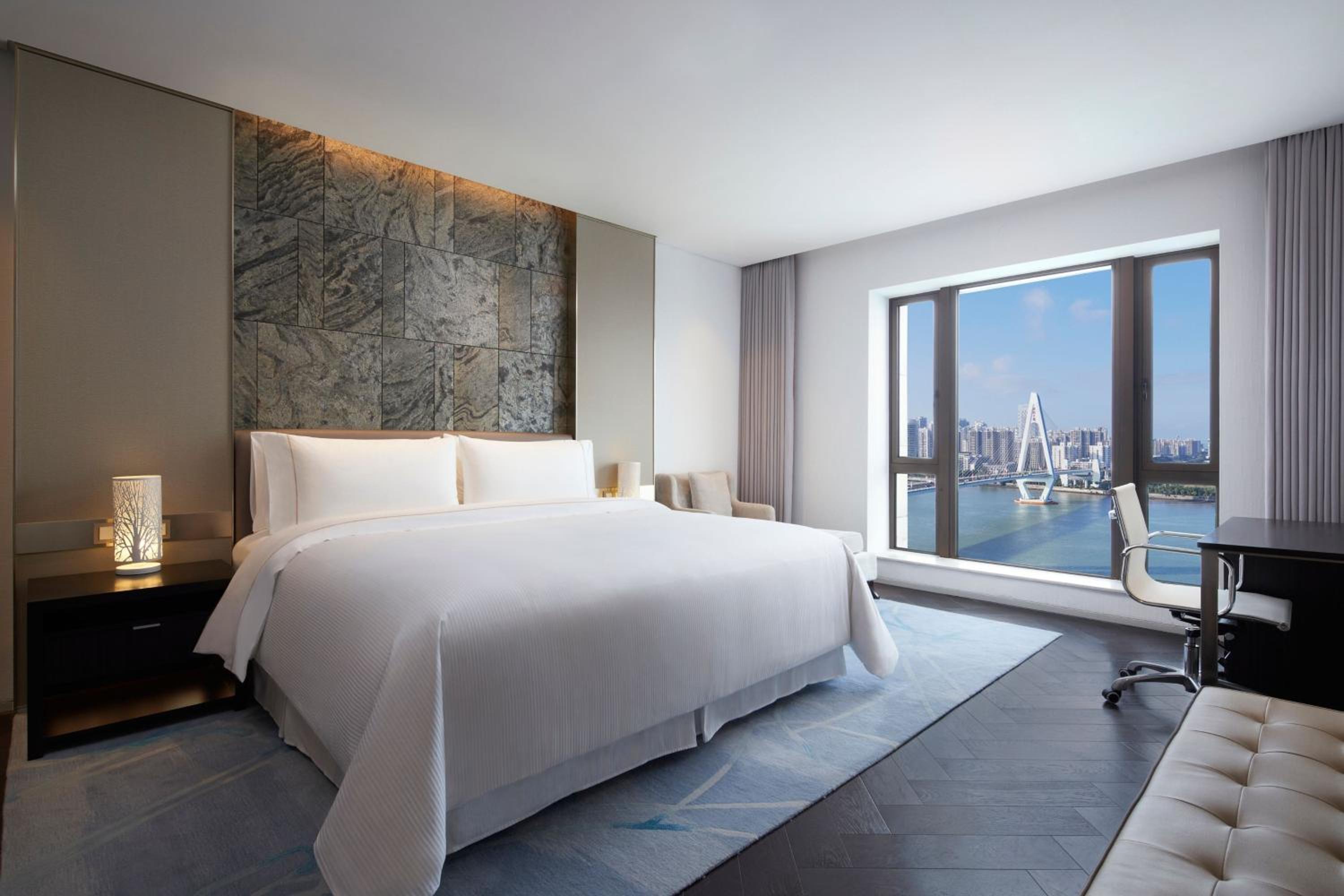 Executive King Room with Bay View