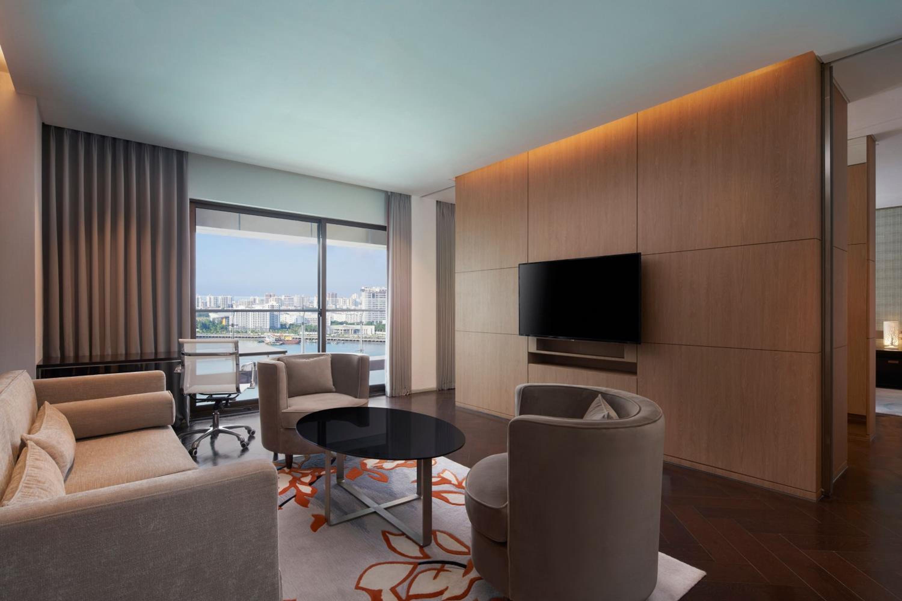 Grand Panorama Suite - Photo 7