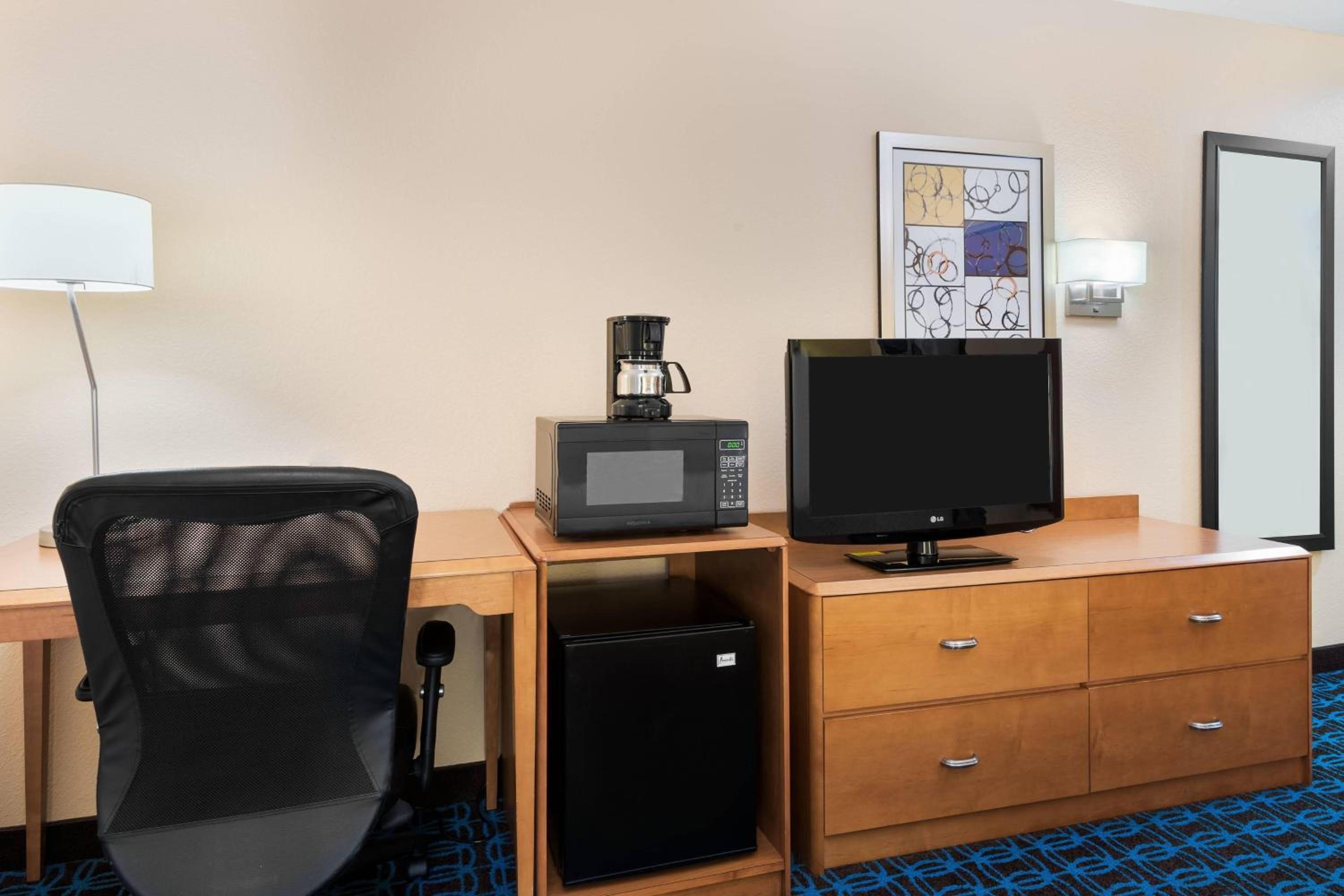 Double Room with Two Double Beds - Photo 4