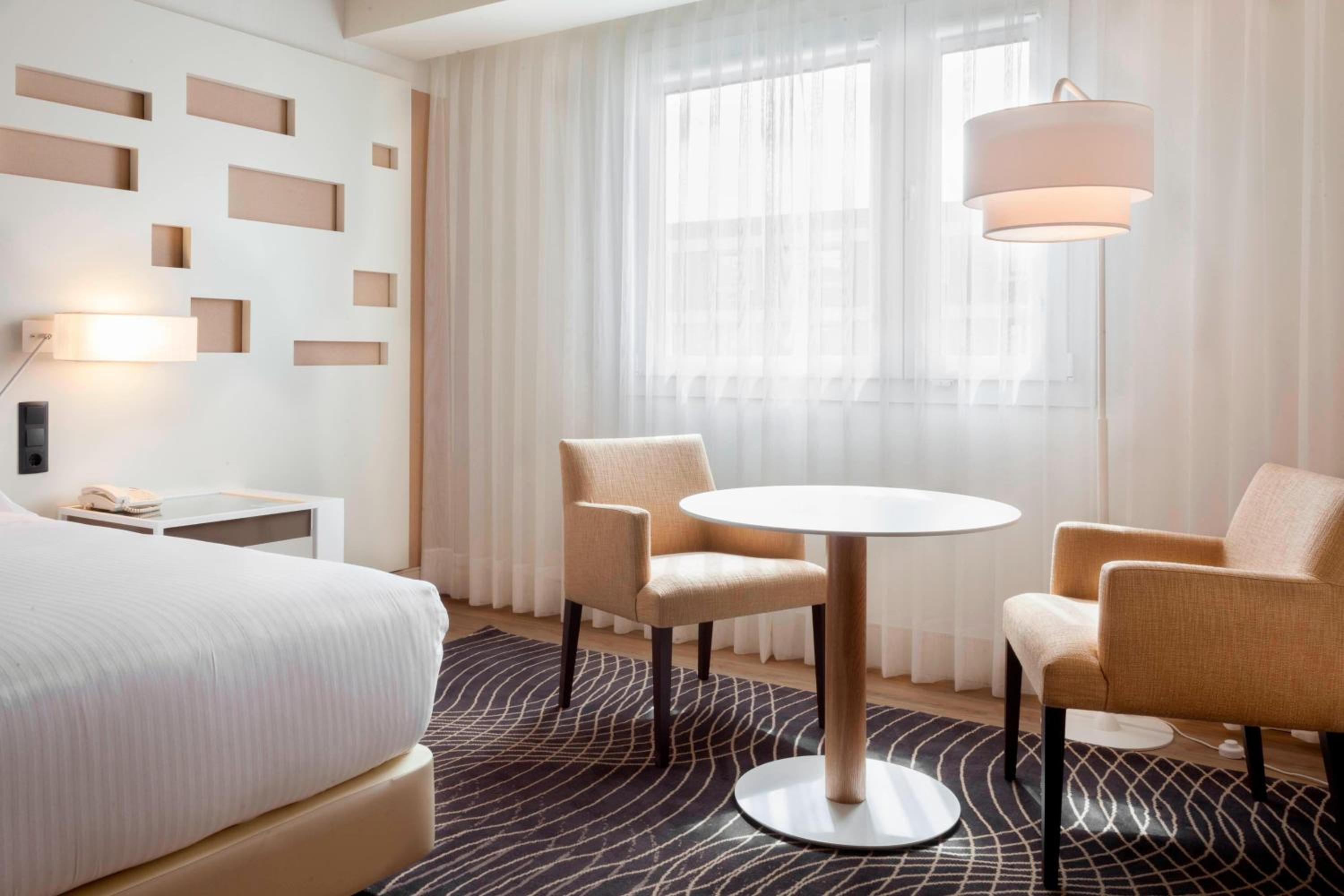 Premium King Room