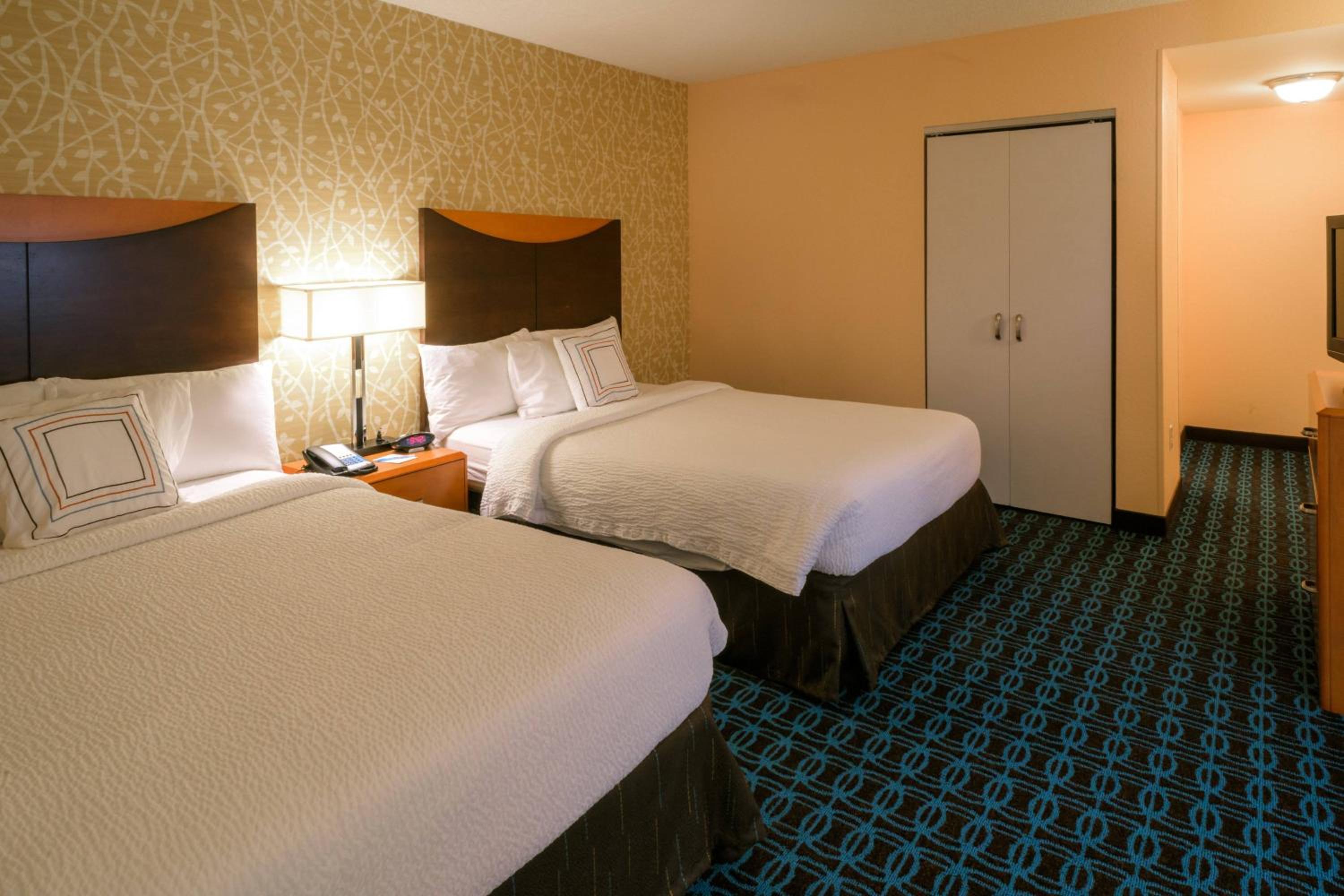 One-Bedroom Suite photo 3