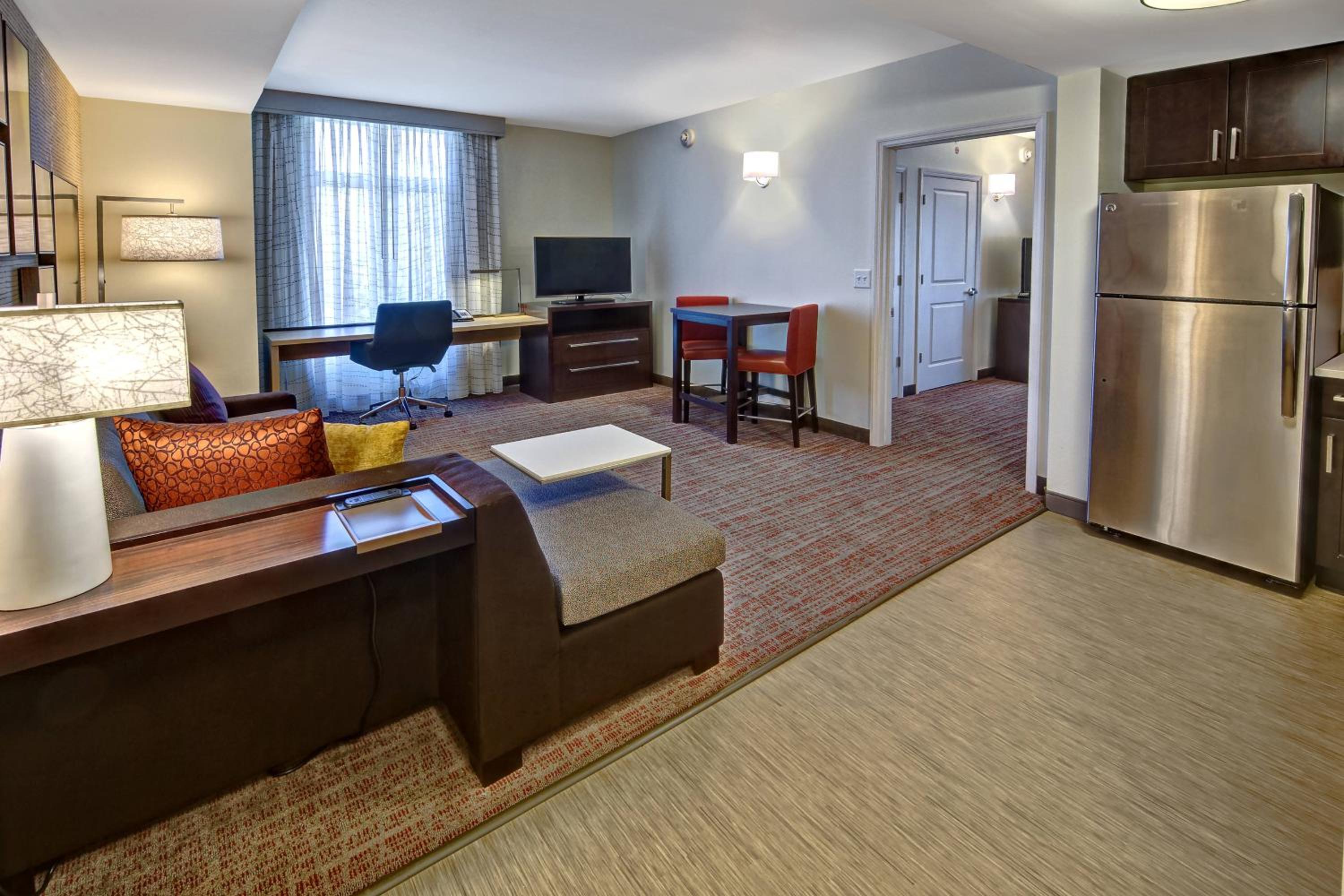 One-Bedroom King Suite with Sofa Bed and Roll-in Shower - Mobility Accessible photo 2