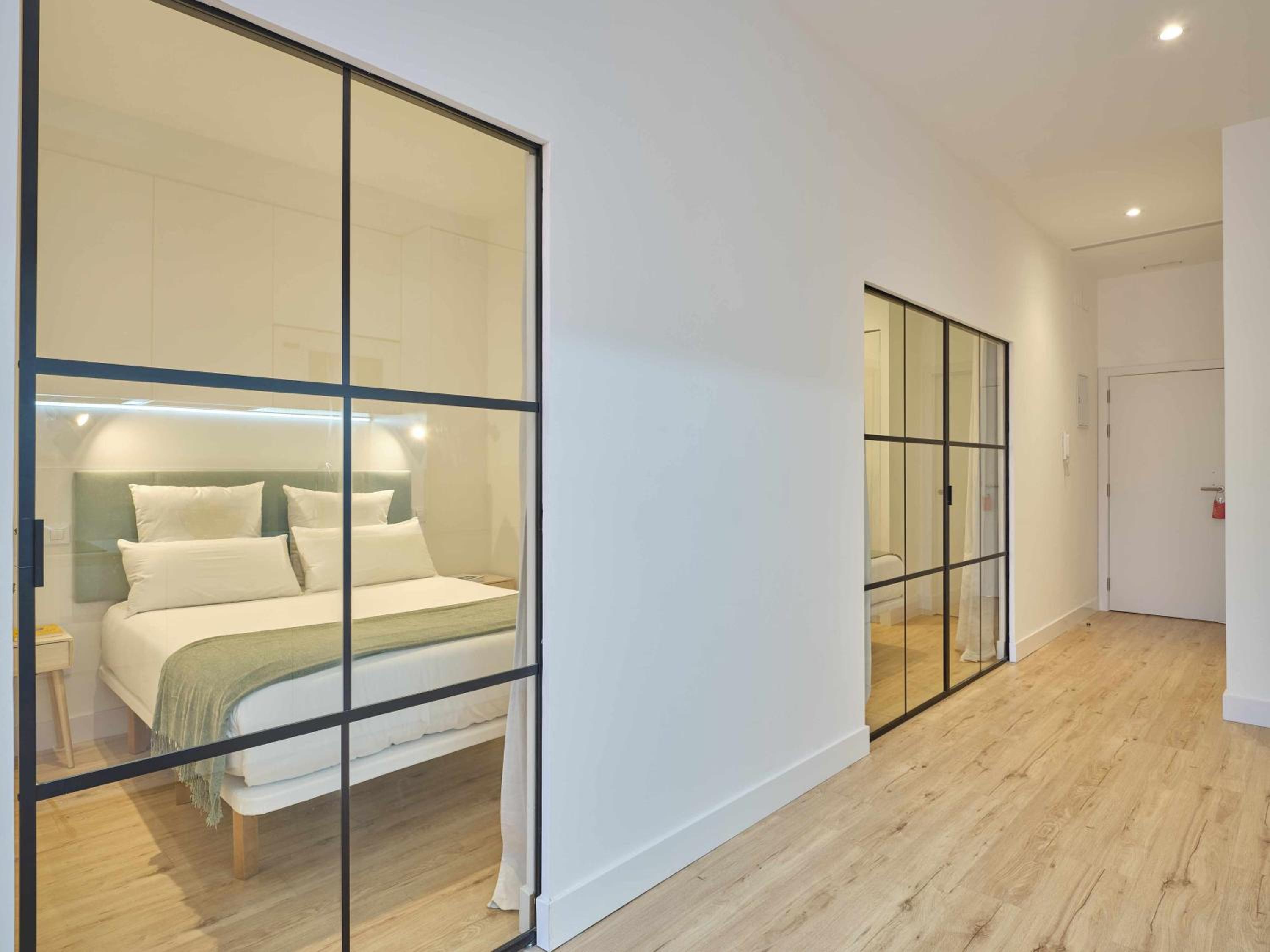 Standard Double Suite - Photo 11