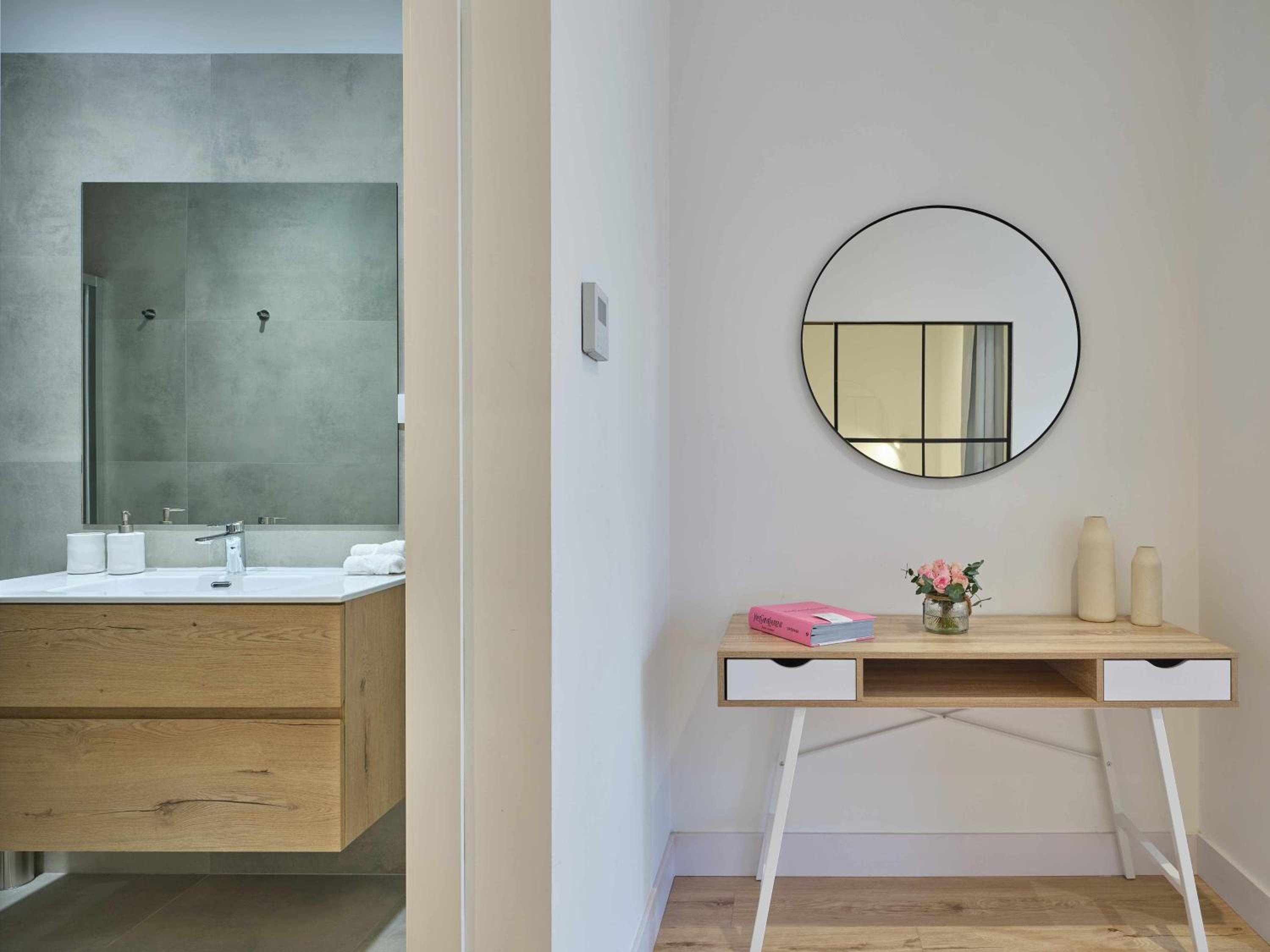 Standard Double Suite - Photo 10