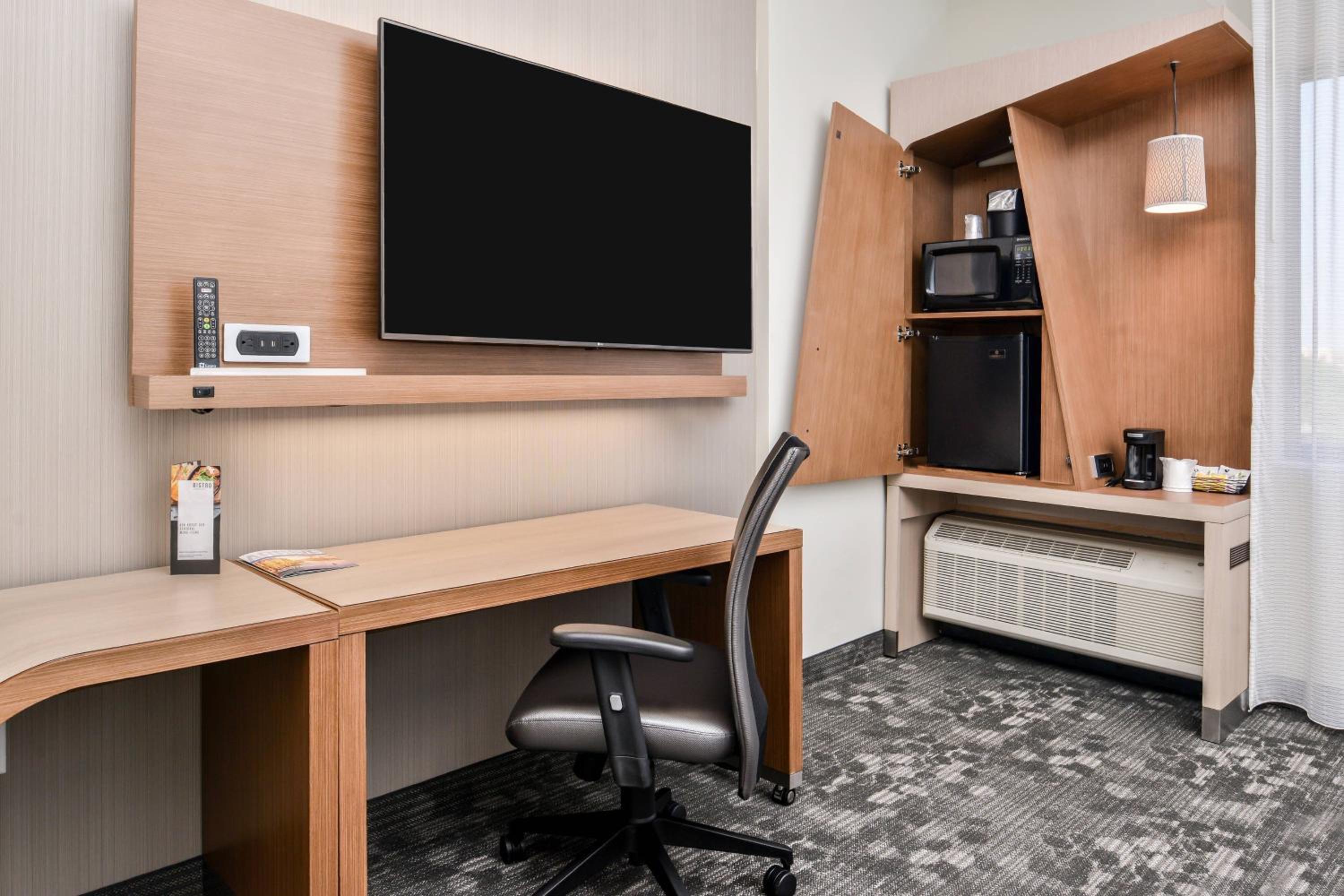 Courtyard by Marriott Charlotte Northlake, Foto 2