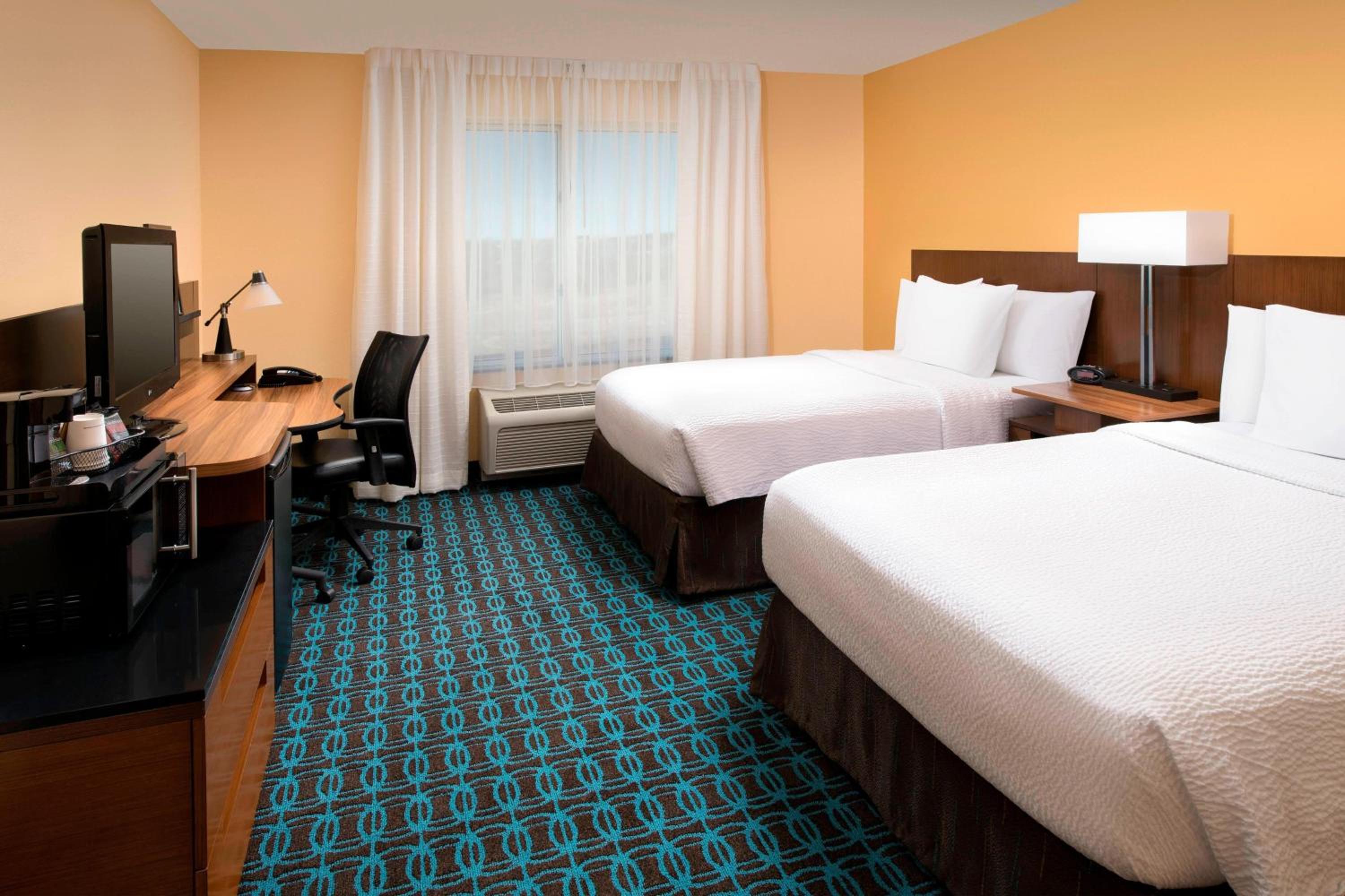 Double Room with Two Double Beds - Photo 1