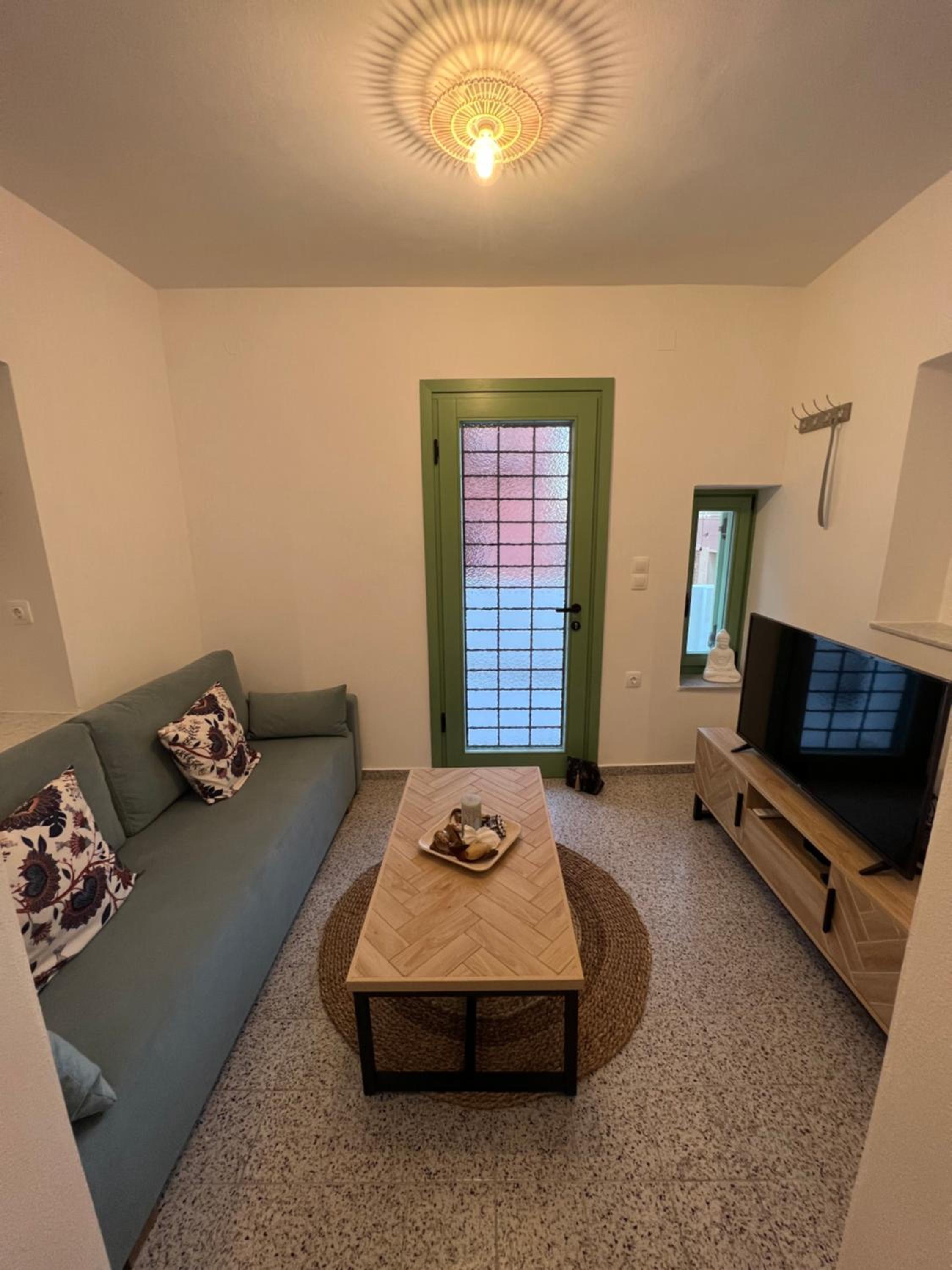Two-Bedroom Apartment photo 3