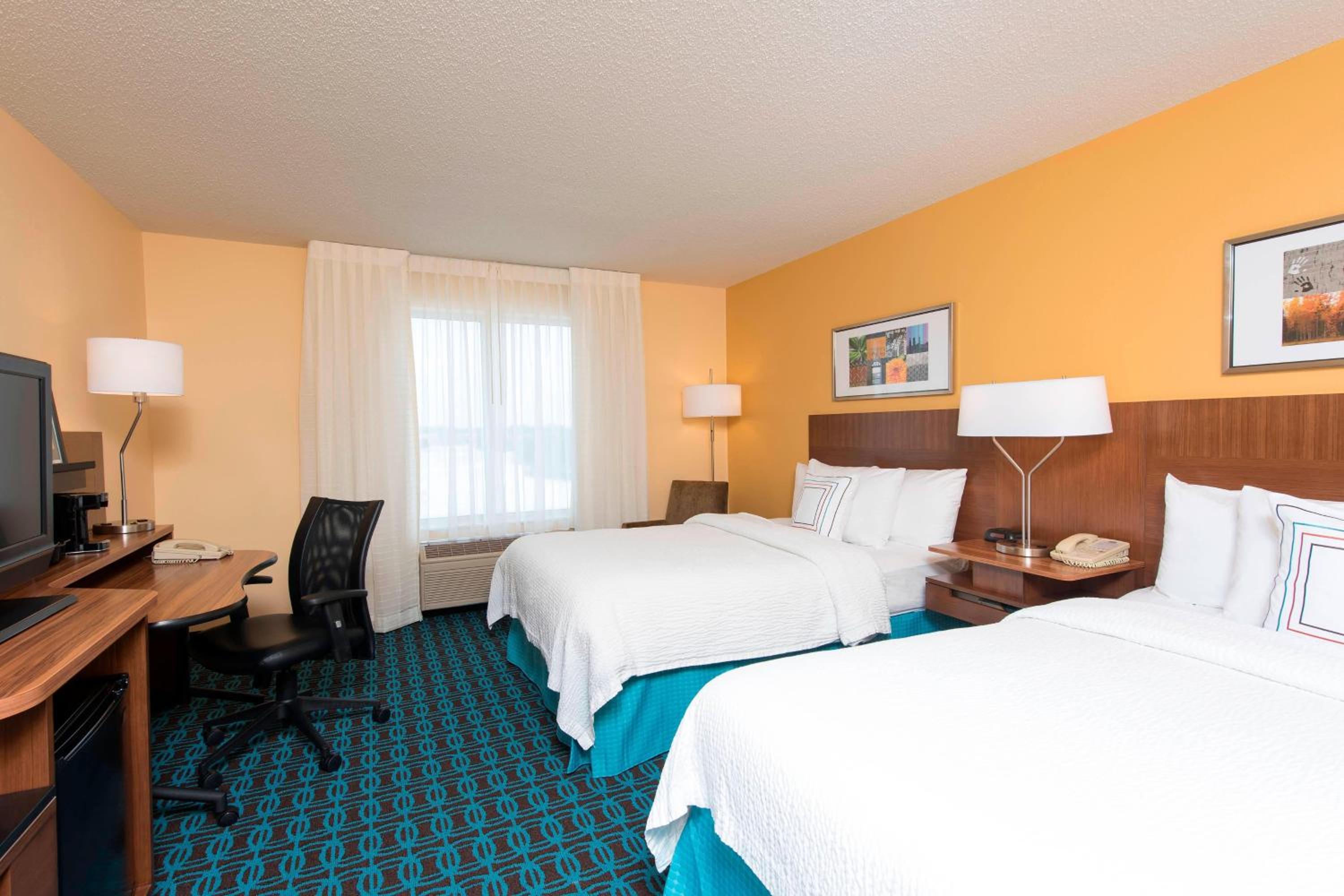 Double Room with Two Double Beds - Photo 1