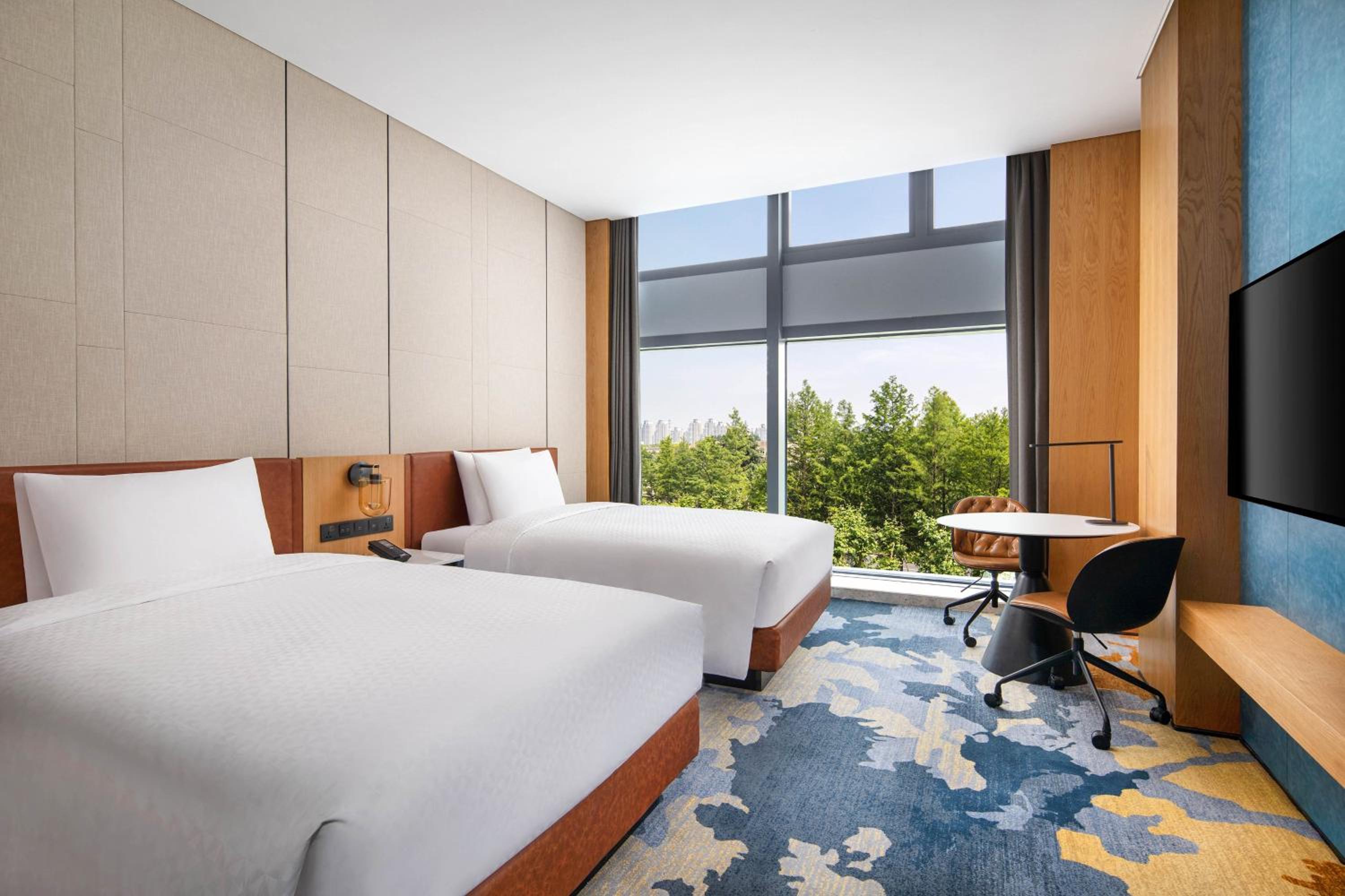 Deluxe Room with Two Double Beds