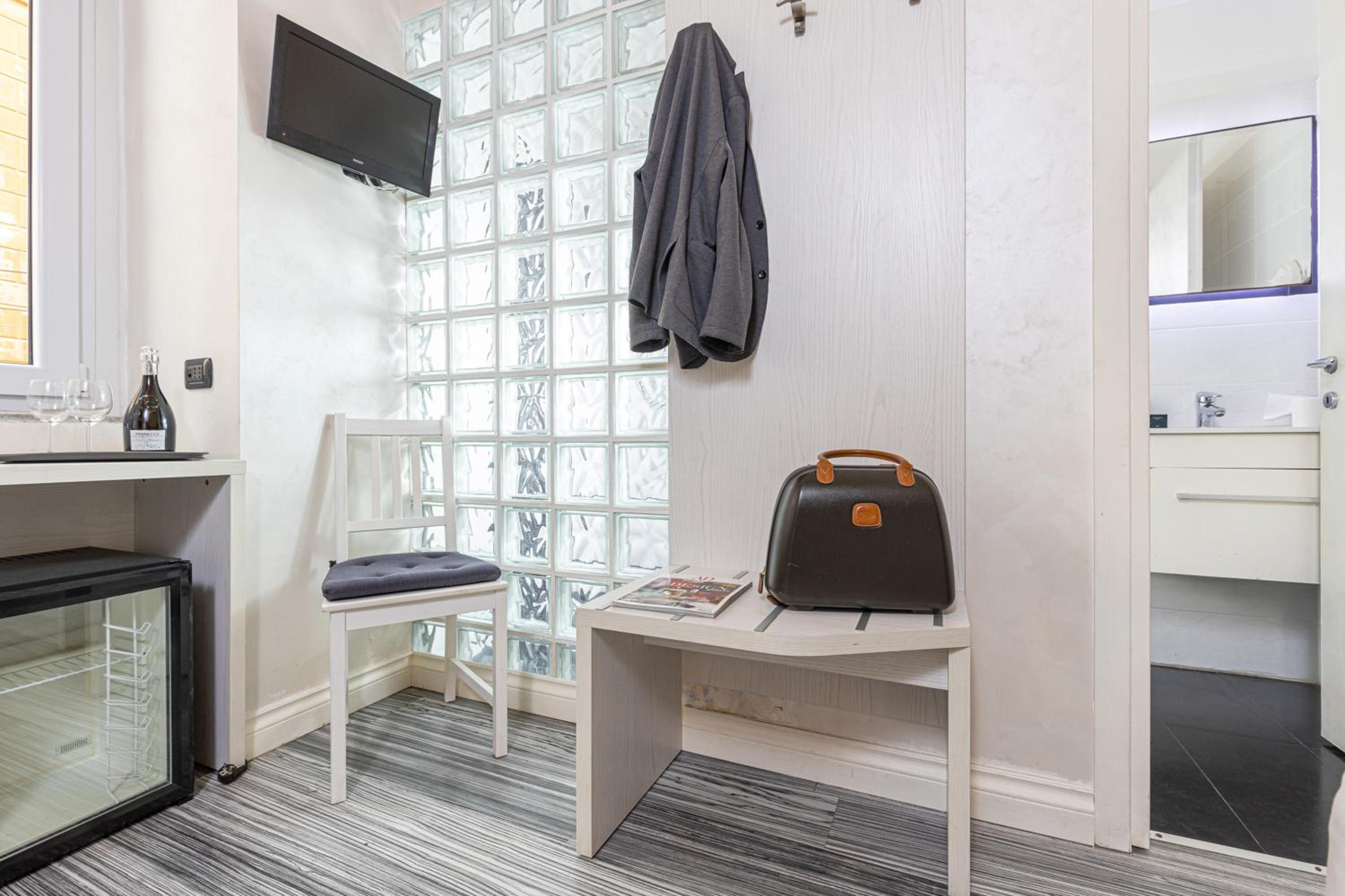 Standard Double Room-Via Del  Corso 43 photo 2
