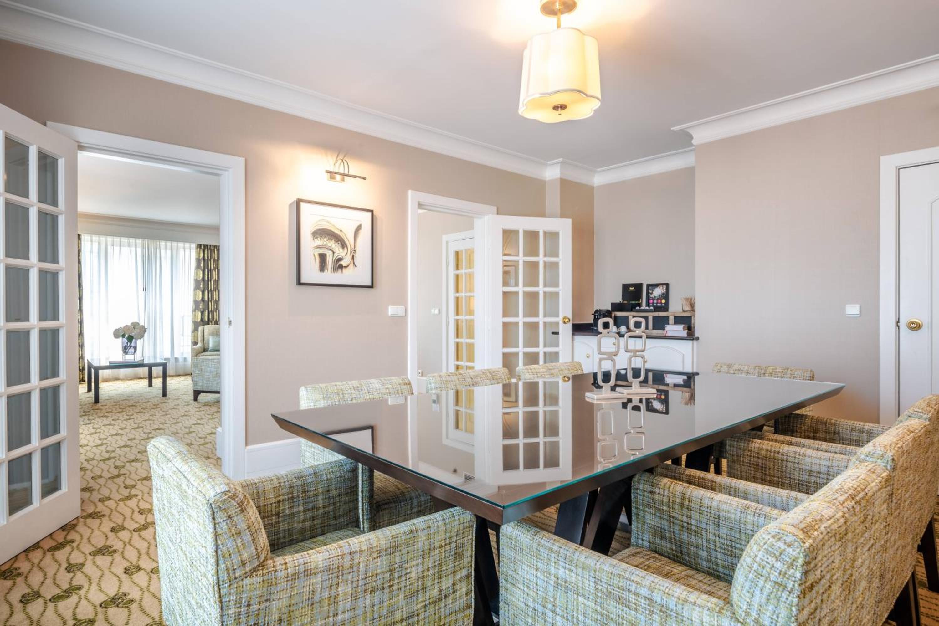 Presidential Suite