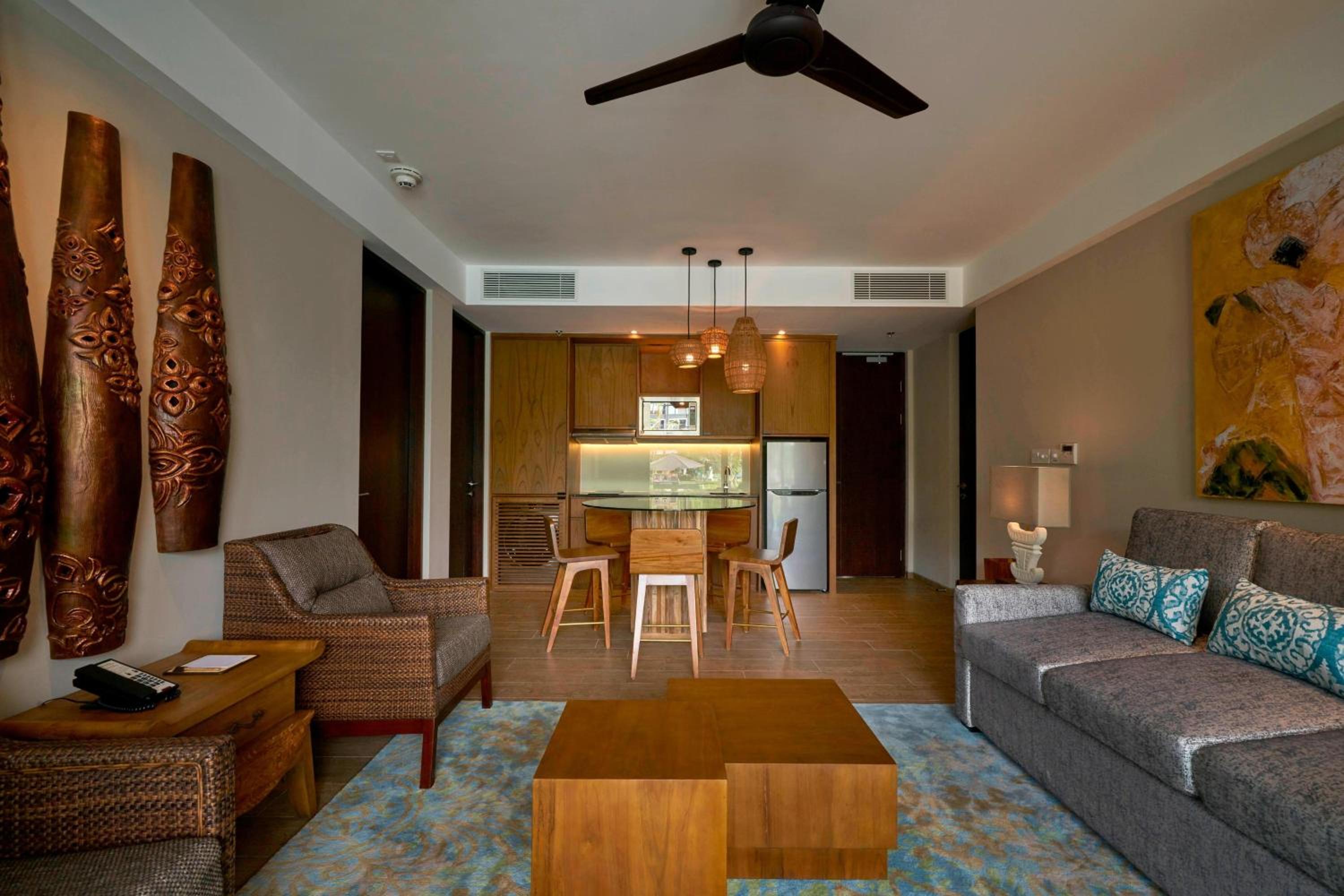 Two-Bedroom Apartment with Balcony photo 3